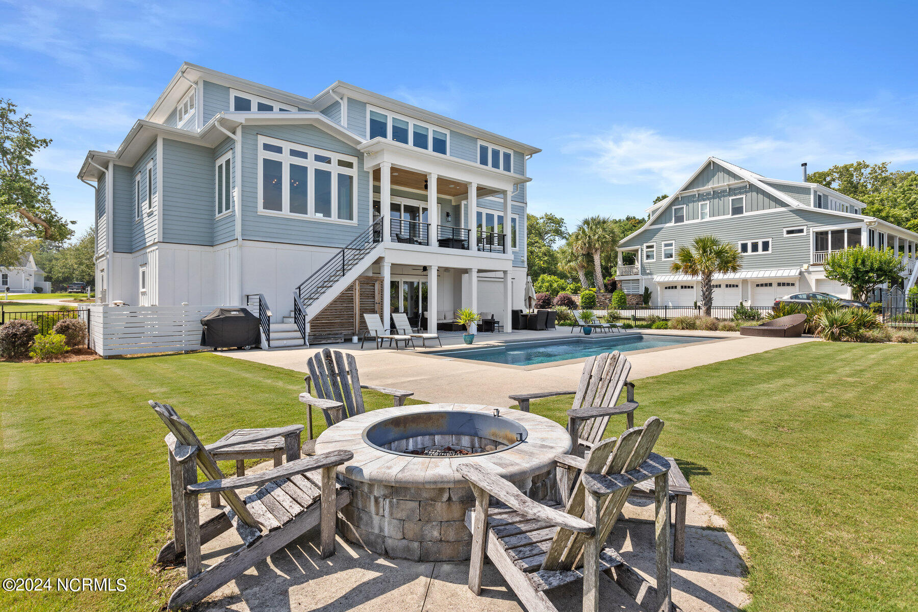 320 Ballast Point Road