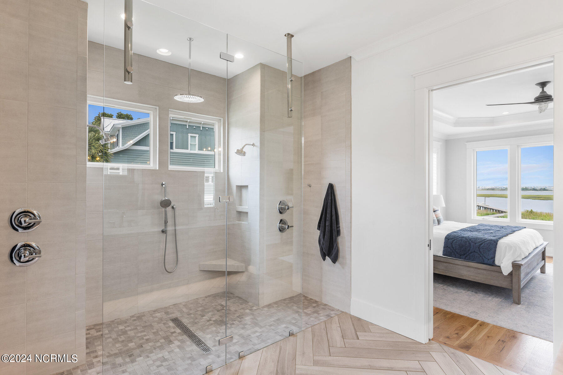 320 Ballast Point Road