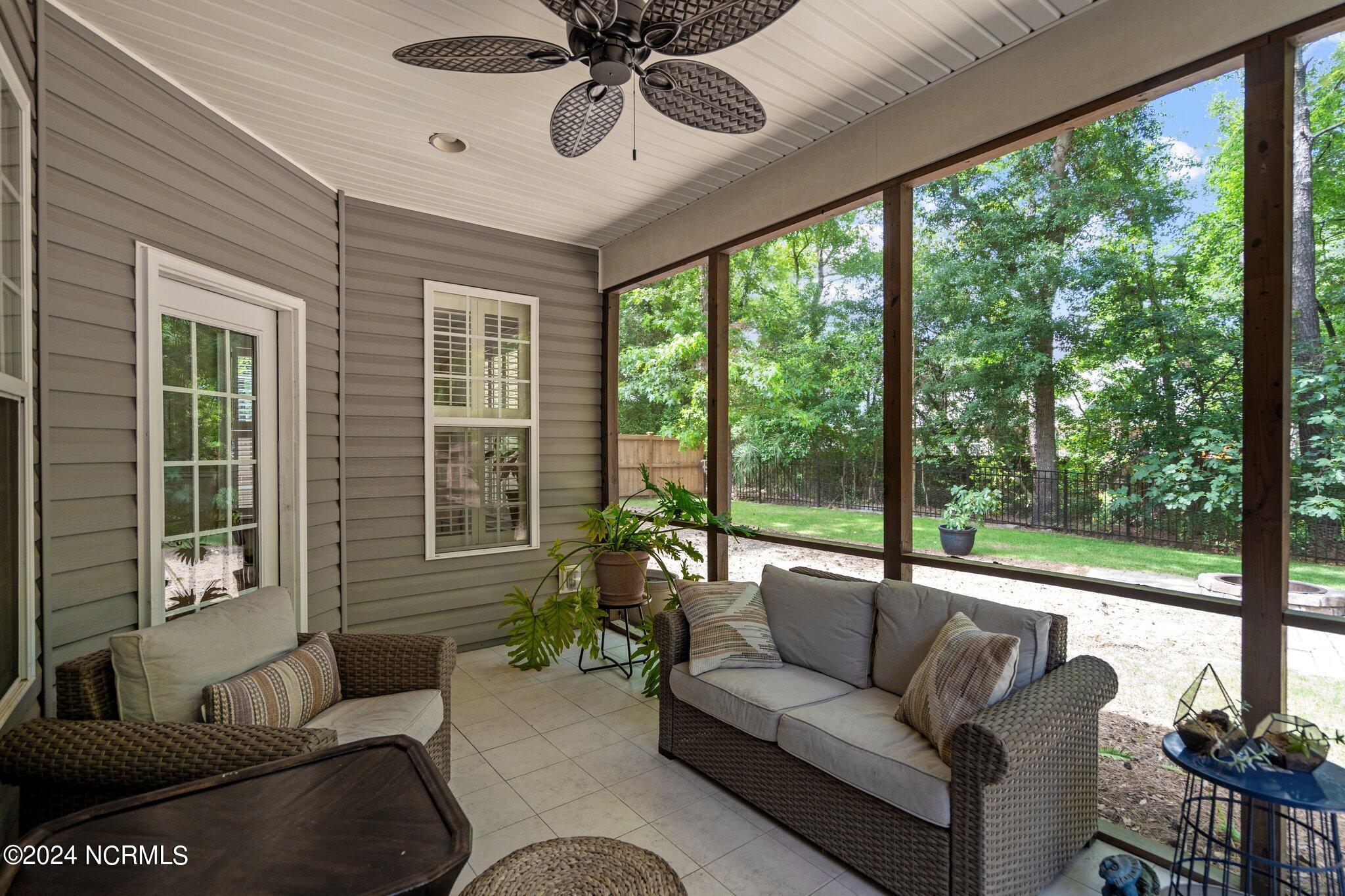 8862 Plantation Landing Drive