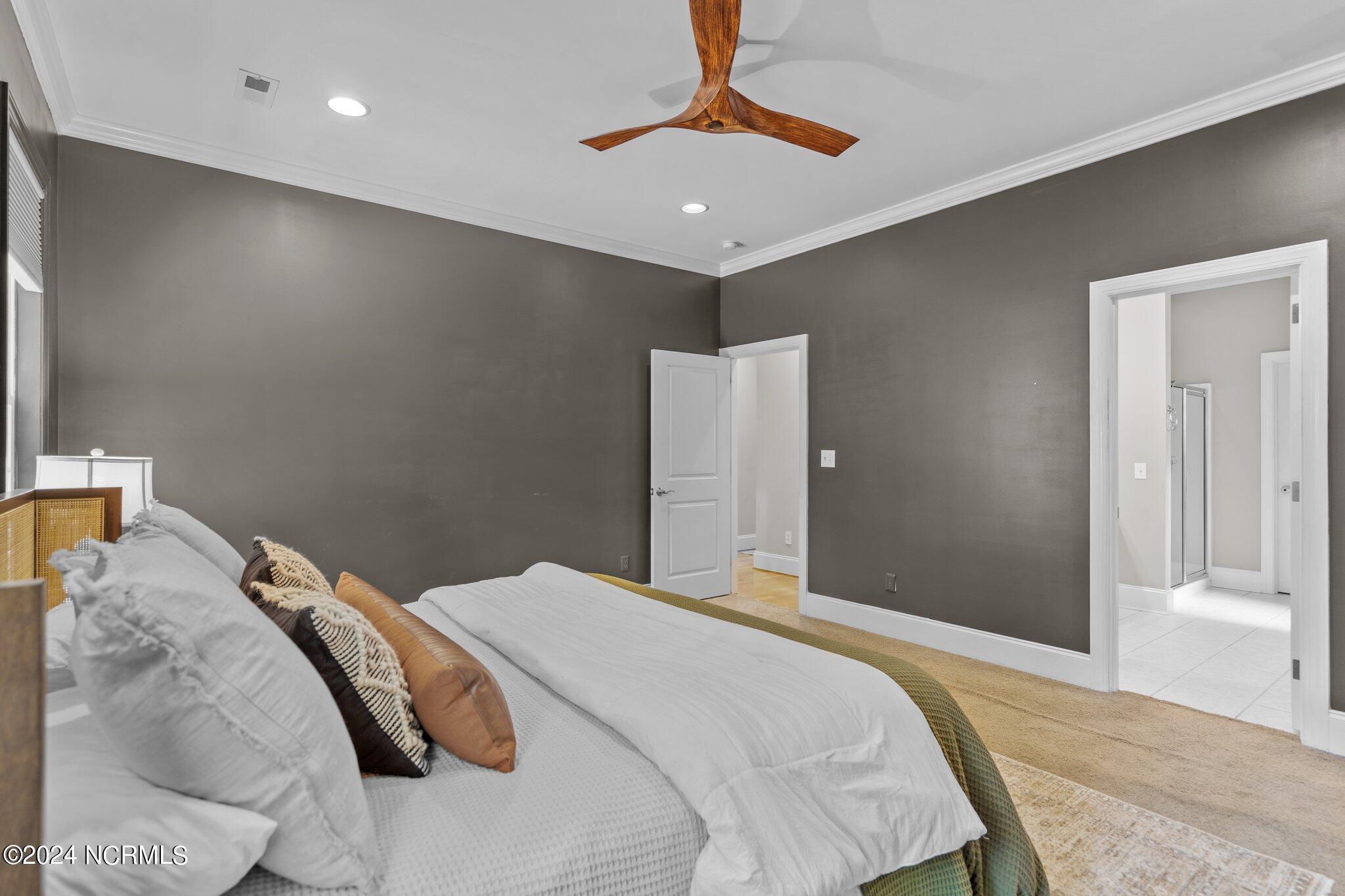 8862 Plantation Landing Drive