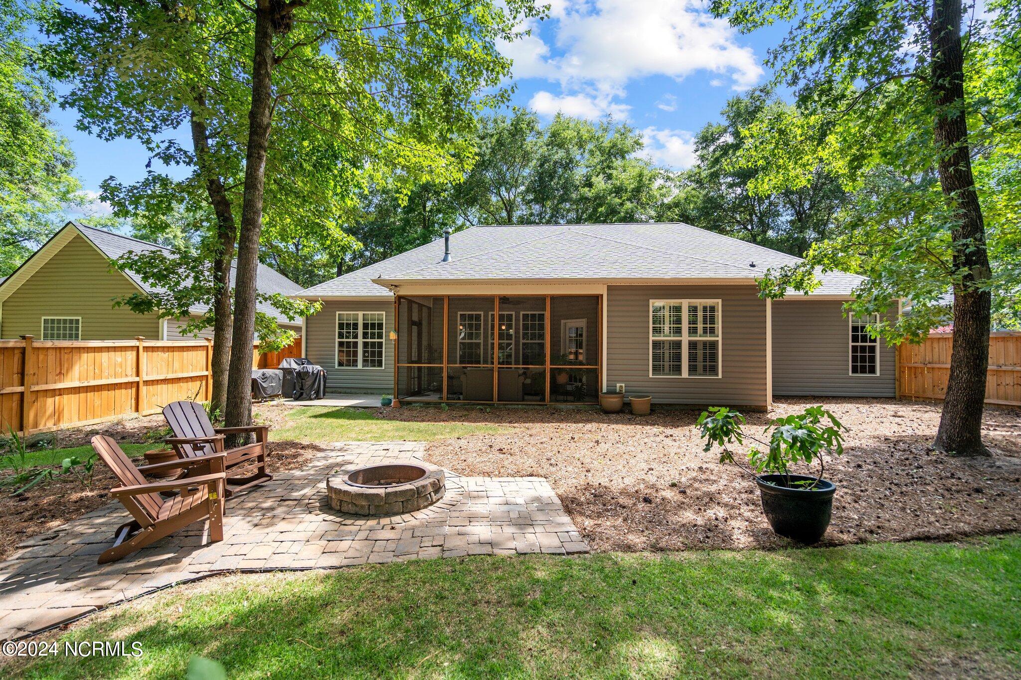 8862 Plantation Landing Drive