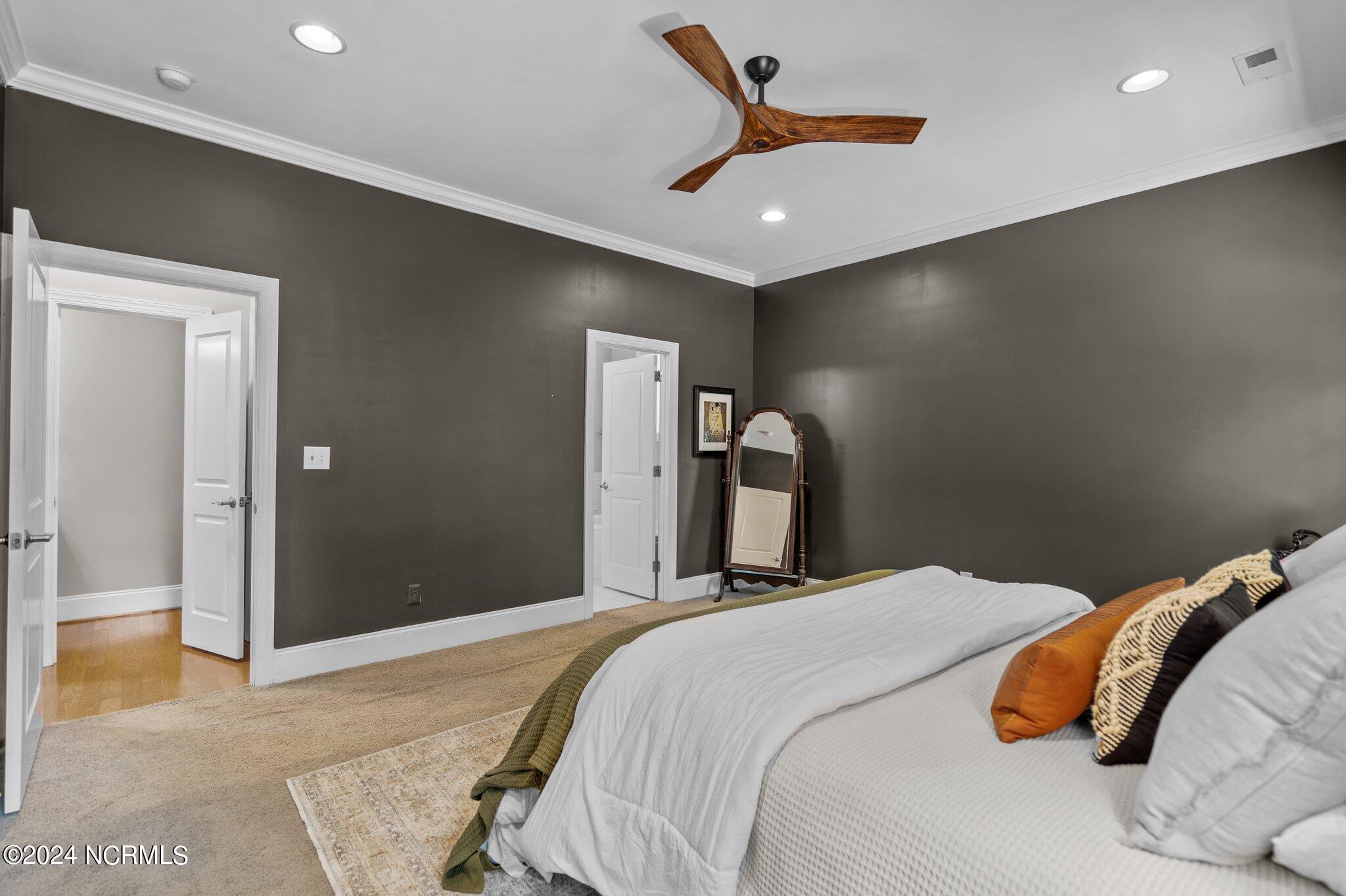 8862 Plantation Landing Drive