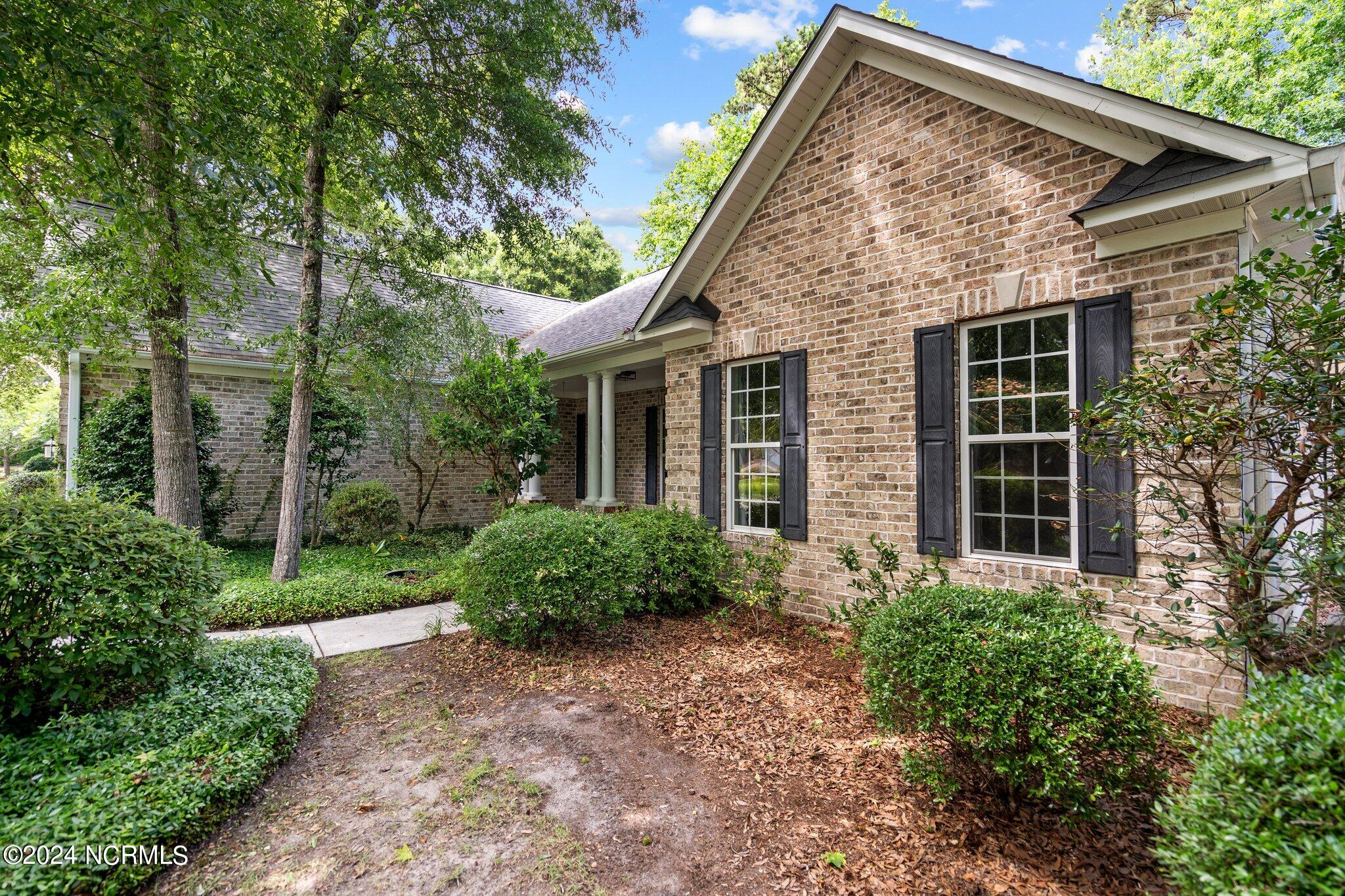 8862 Plantation Landing Drive