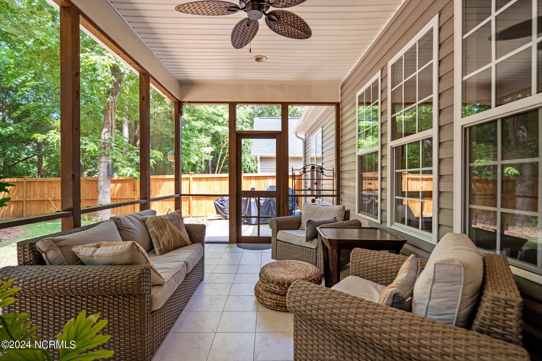 8862 Plantation Landing Drive