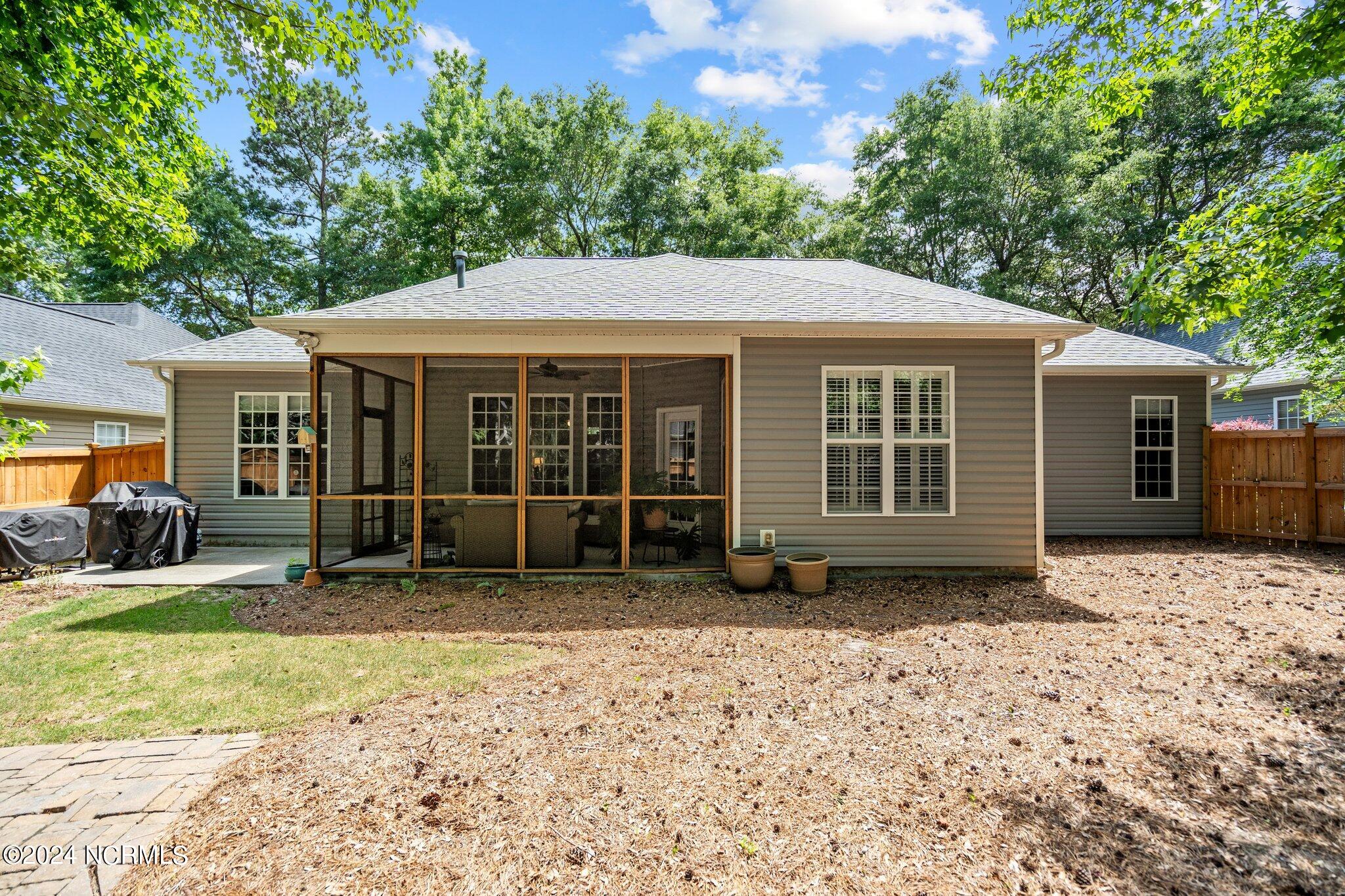 8862 Plantation Landing Drive