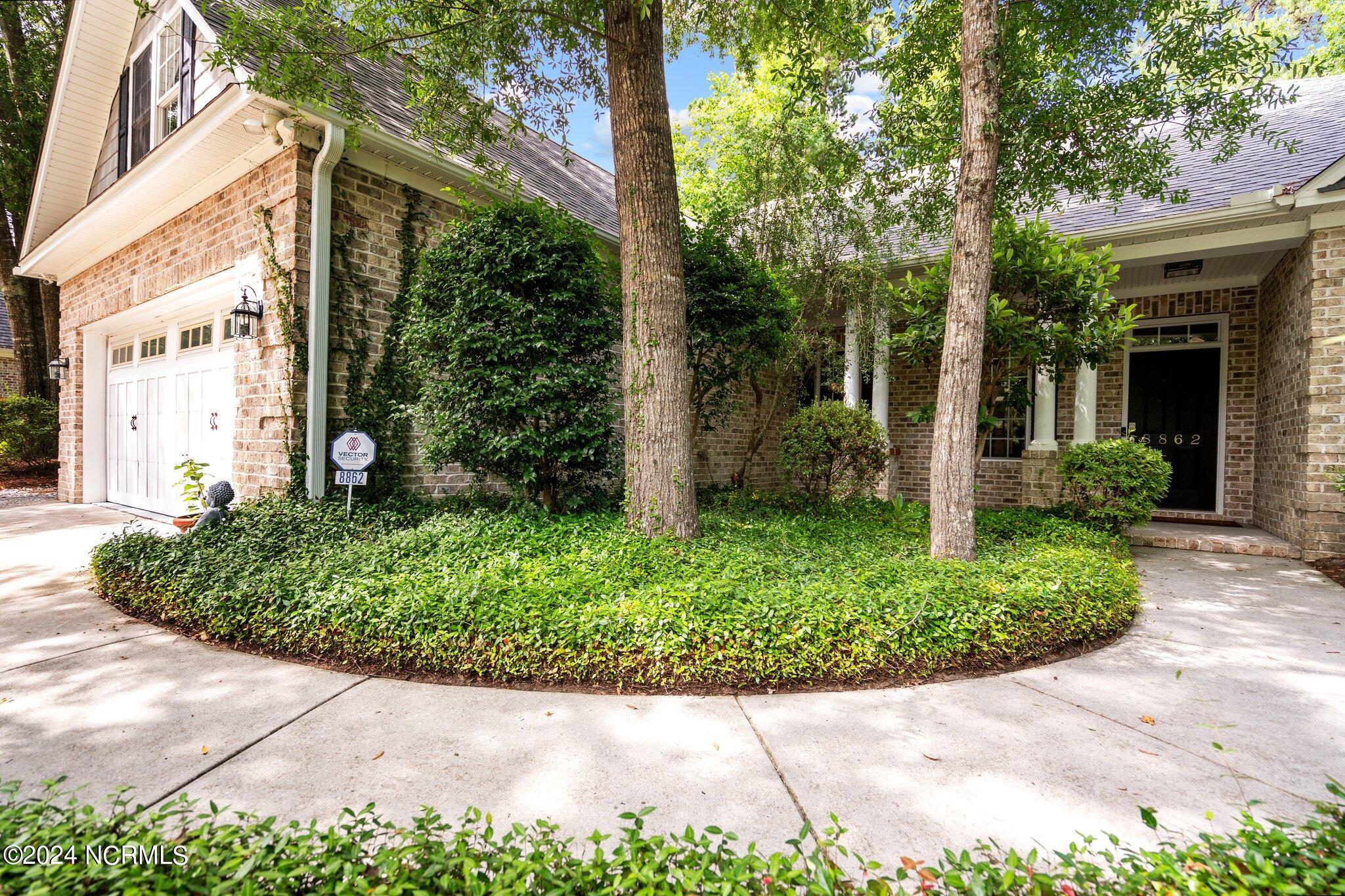 8862 Plantation Landing Drive