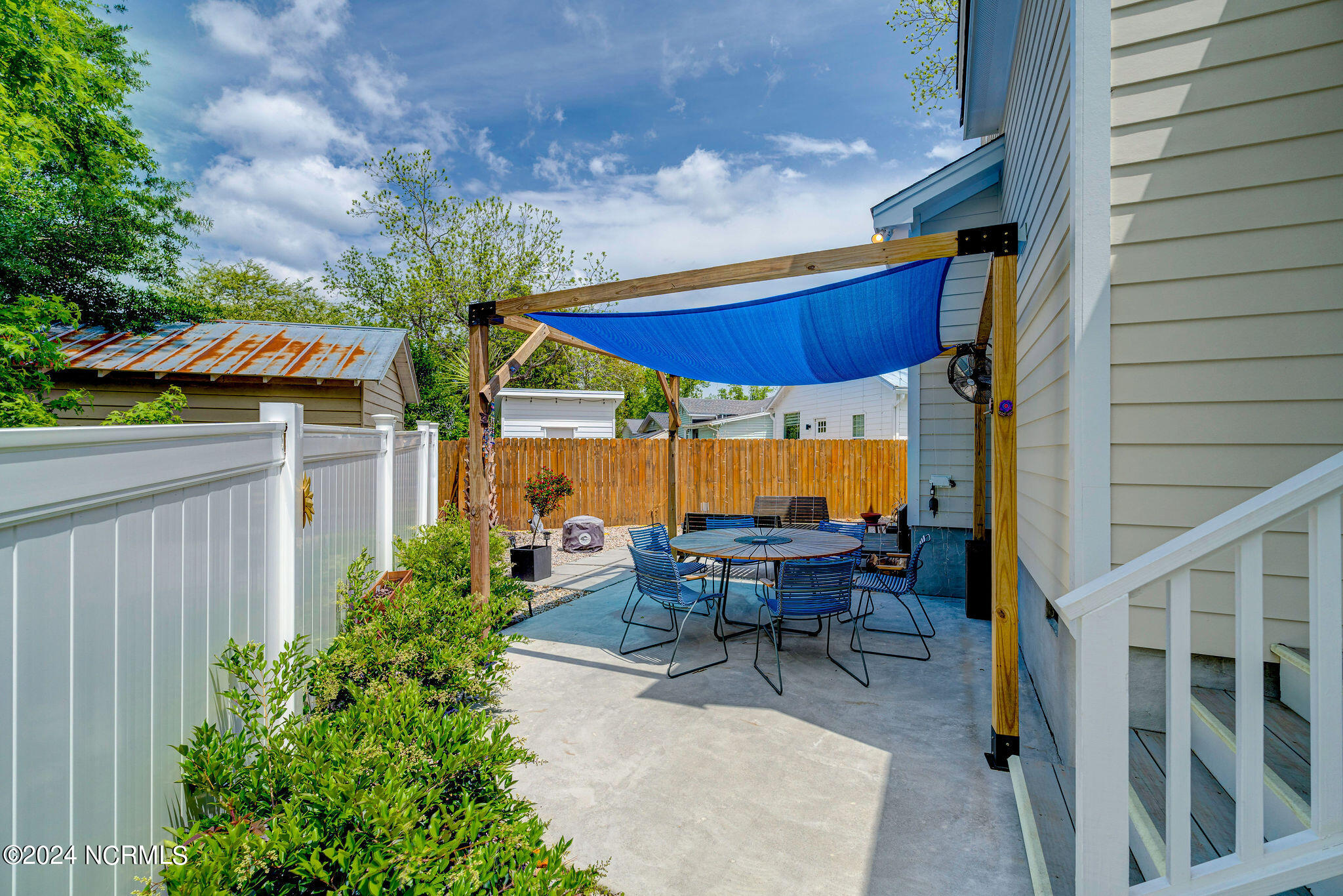 1915 Hudson Drive