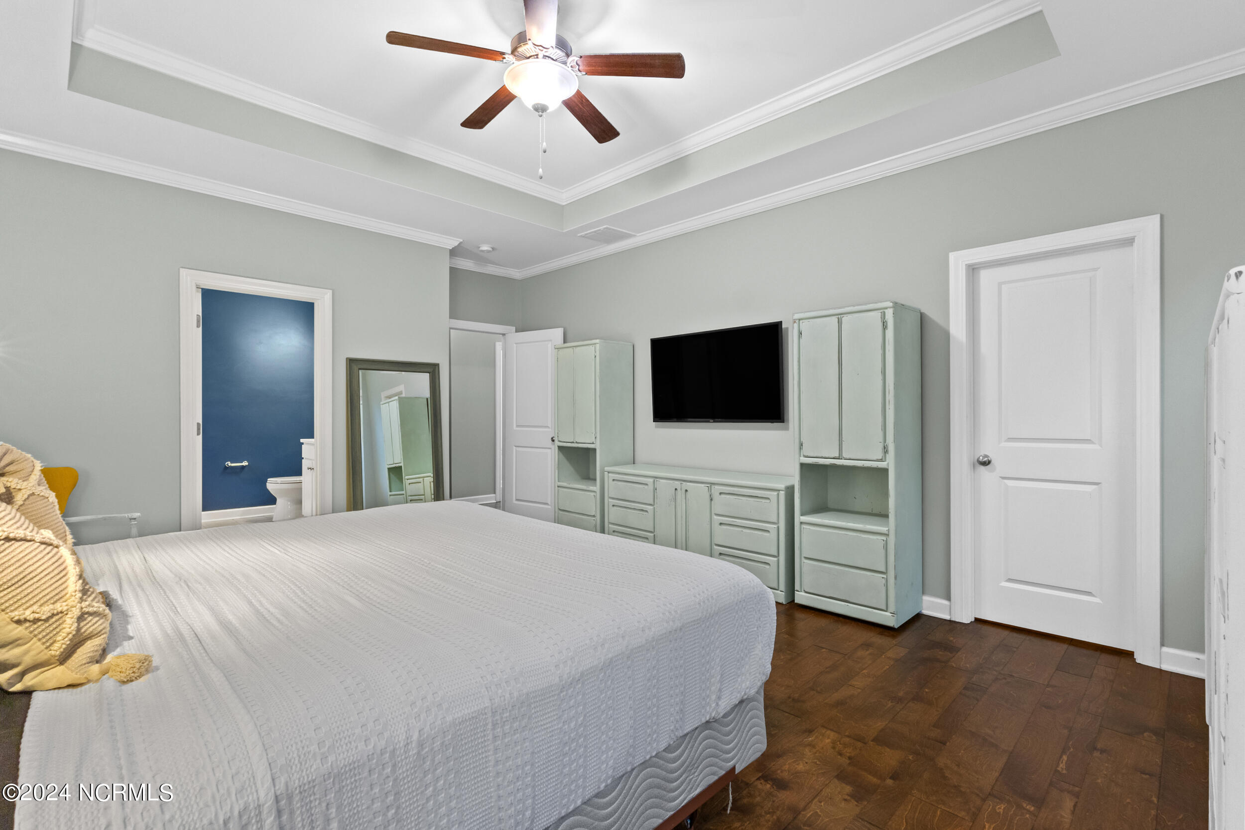 6103 Willow Glen Drive