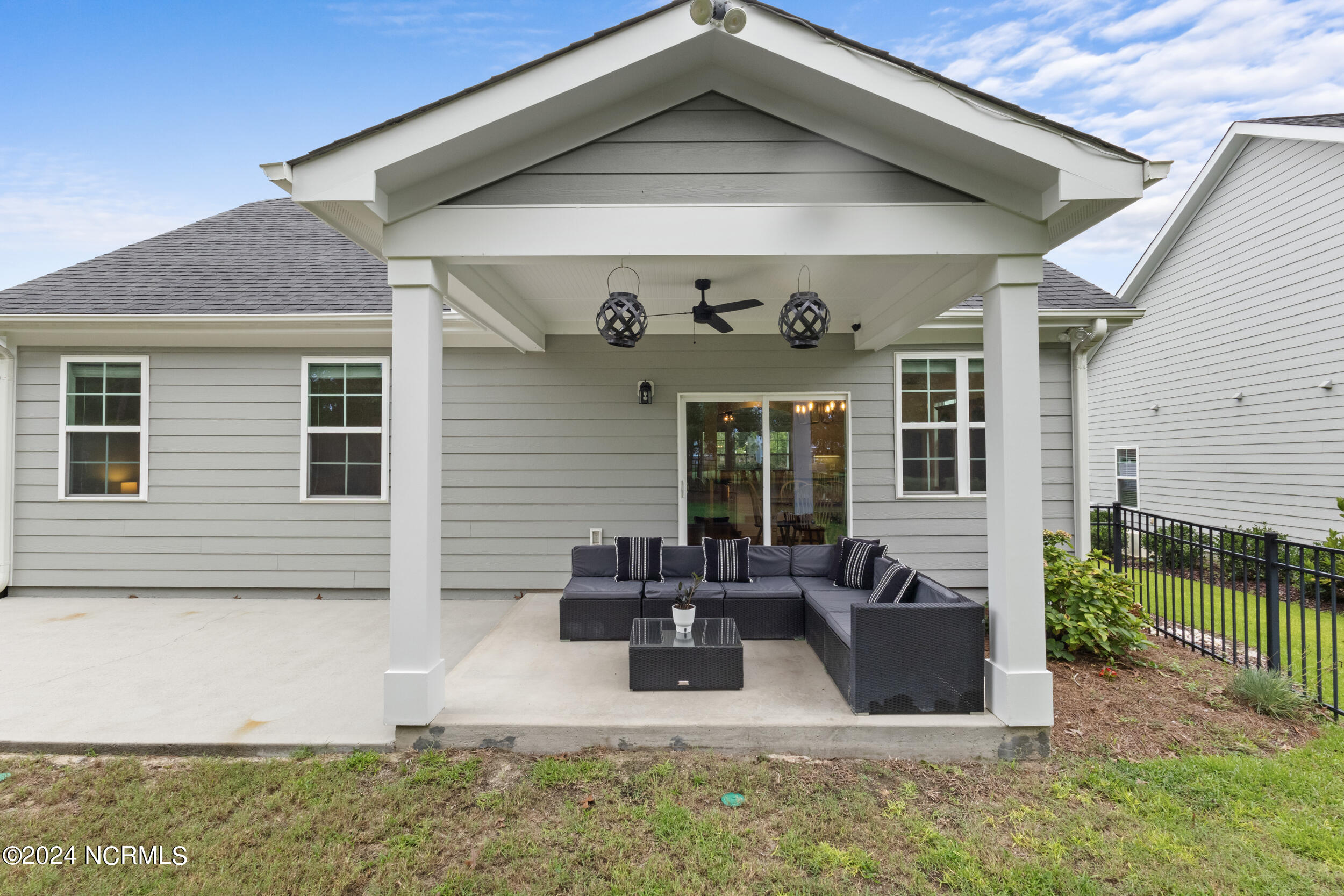 6103 Willow Glen Drive