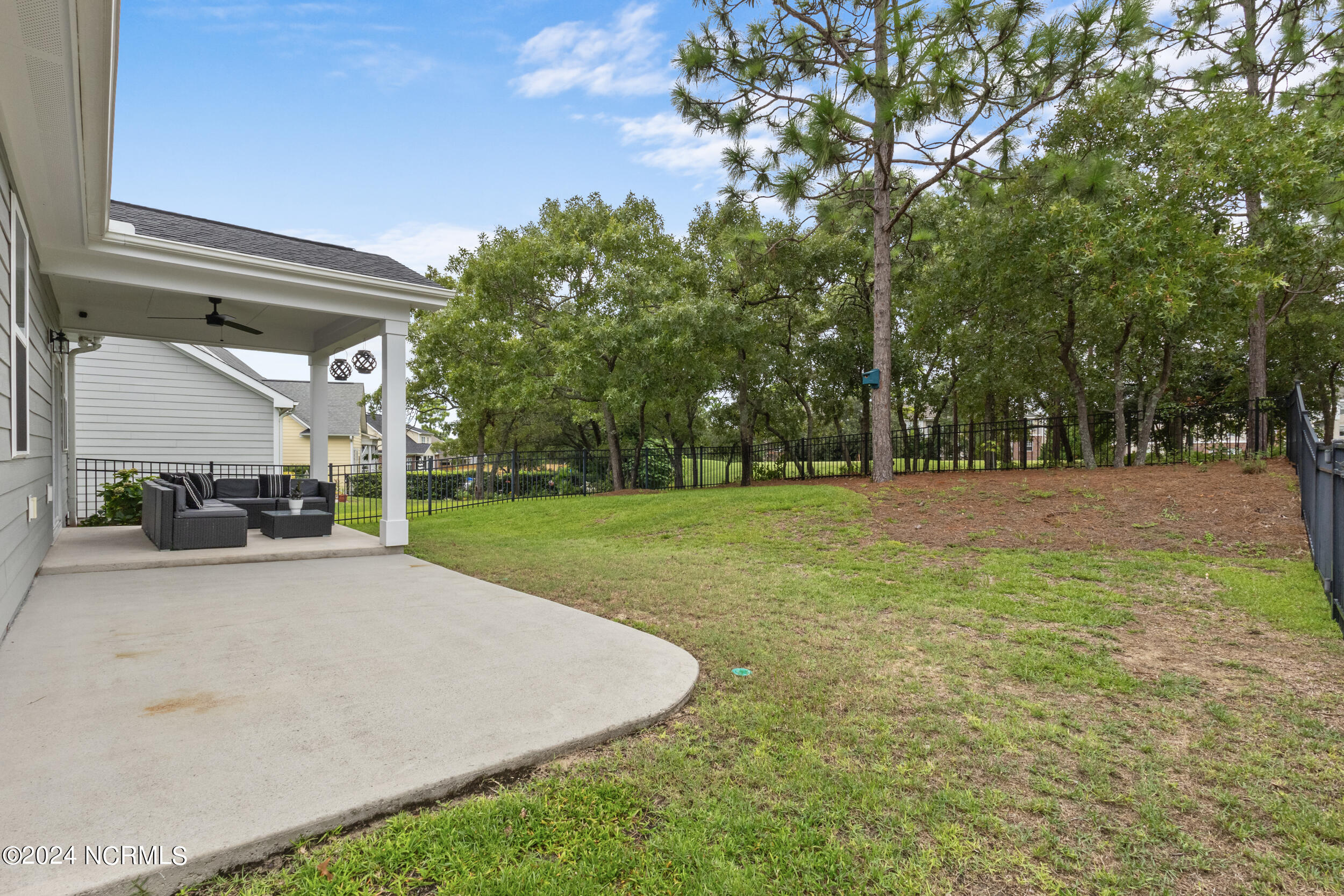 6103 Willow Glen Drive