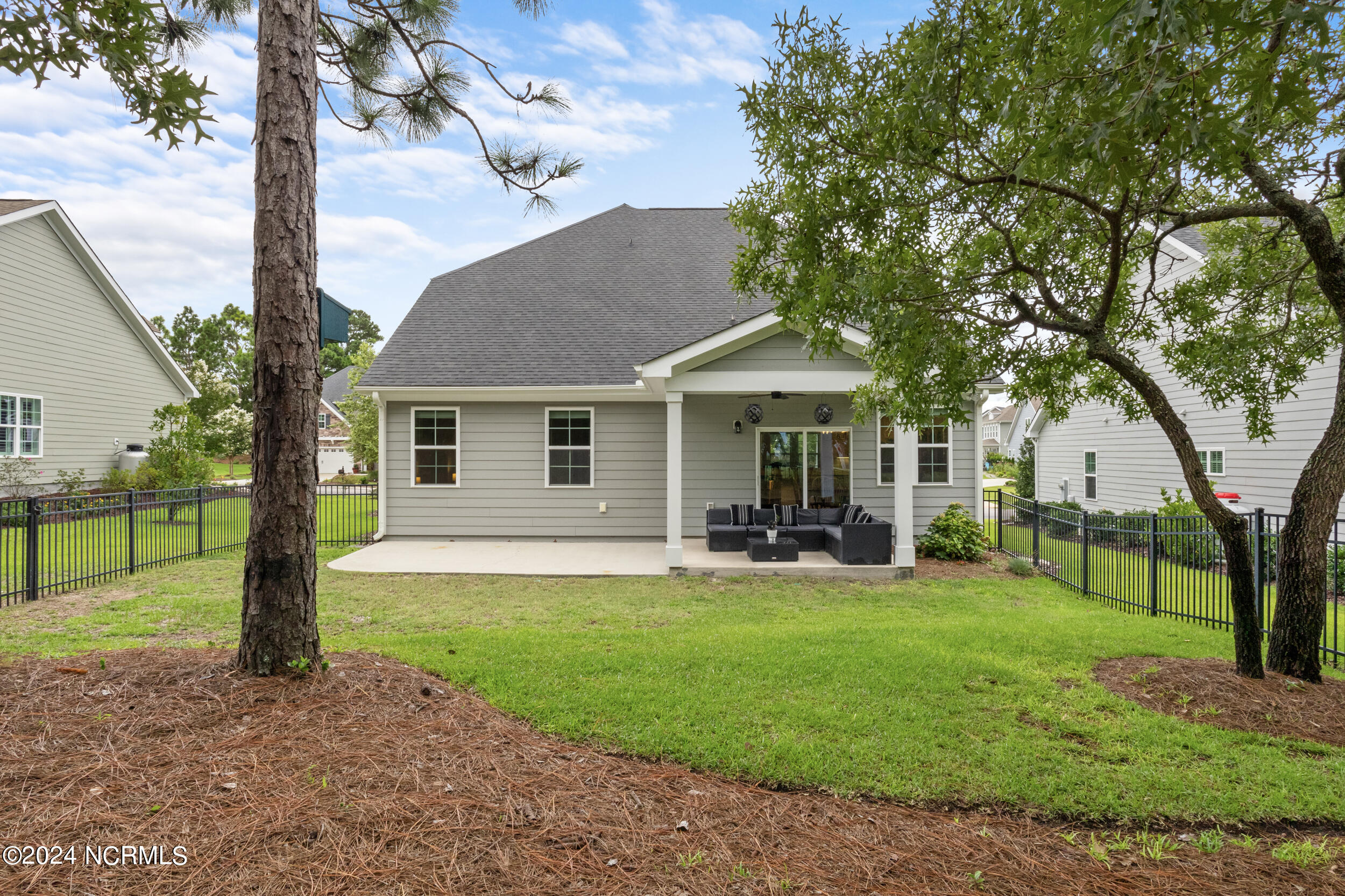 6103 Willow Glen Drive