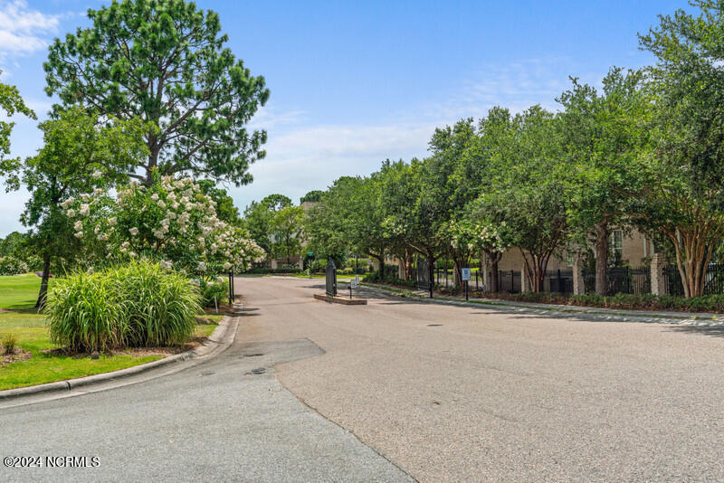 6103 Willow Glen Drive