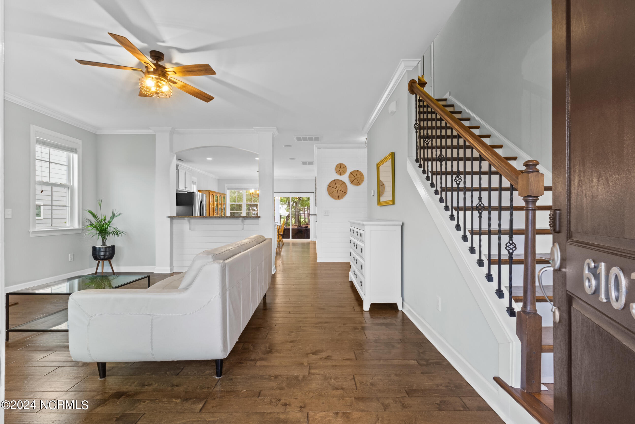 6103 Willow Glen Drive