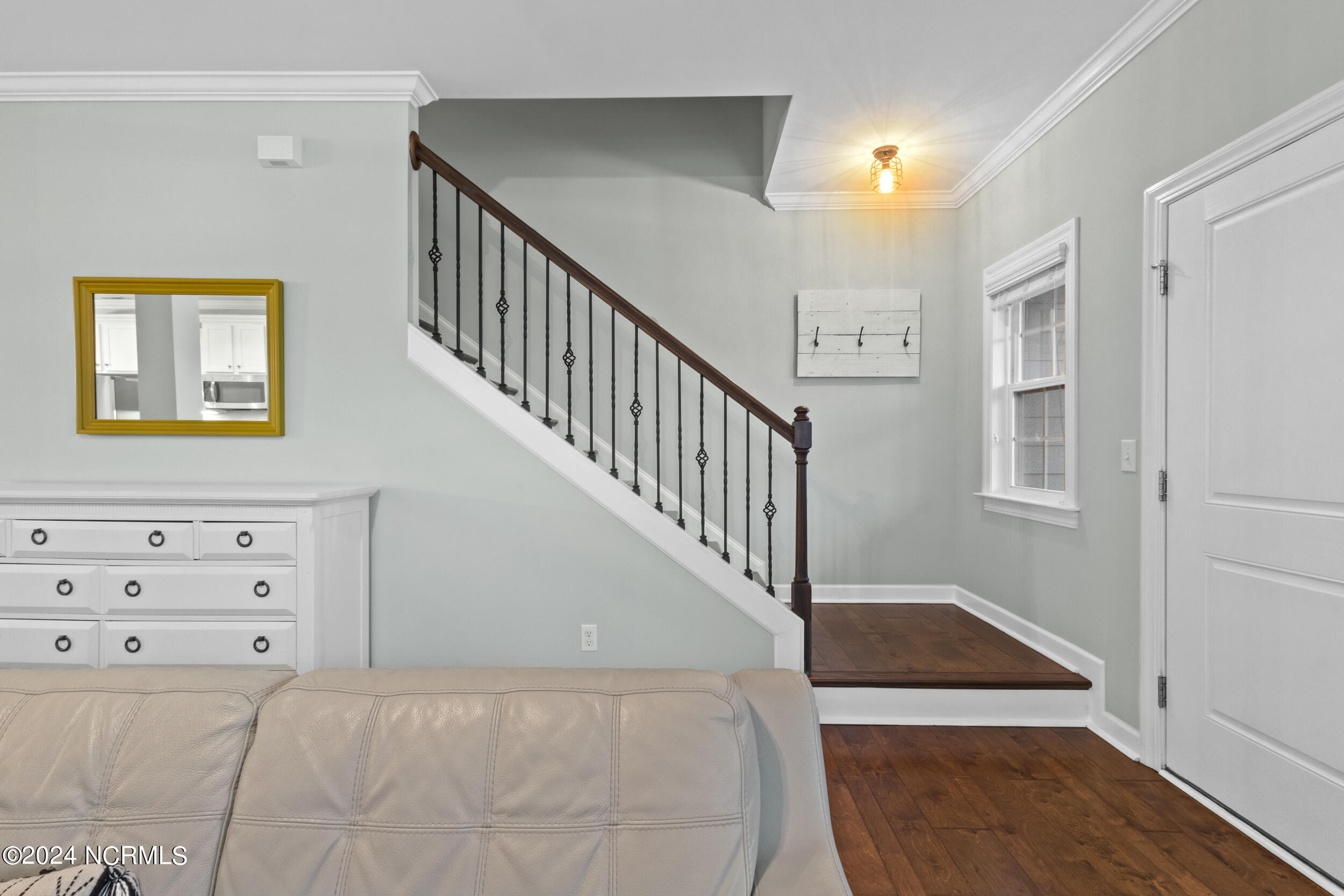 6103 Willow Glen Drive