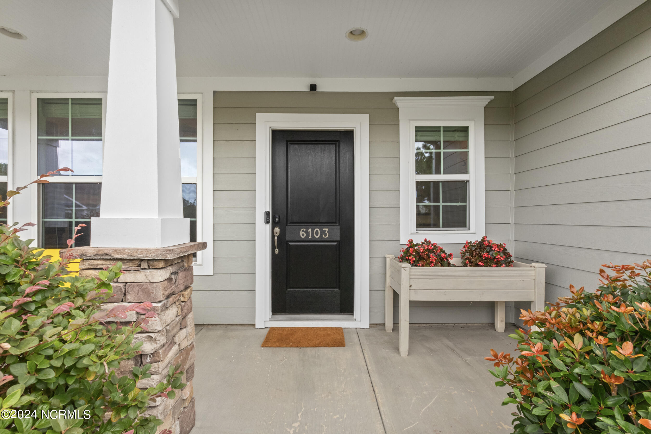 6103 Willow Glen Drive