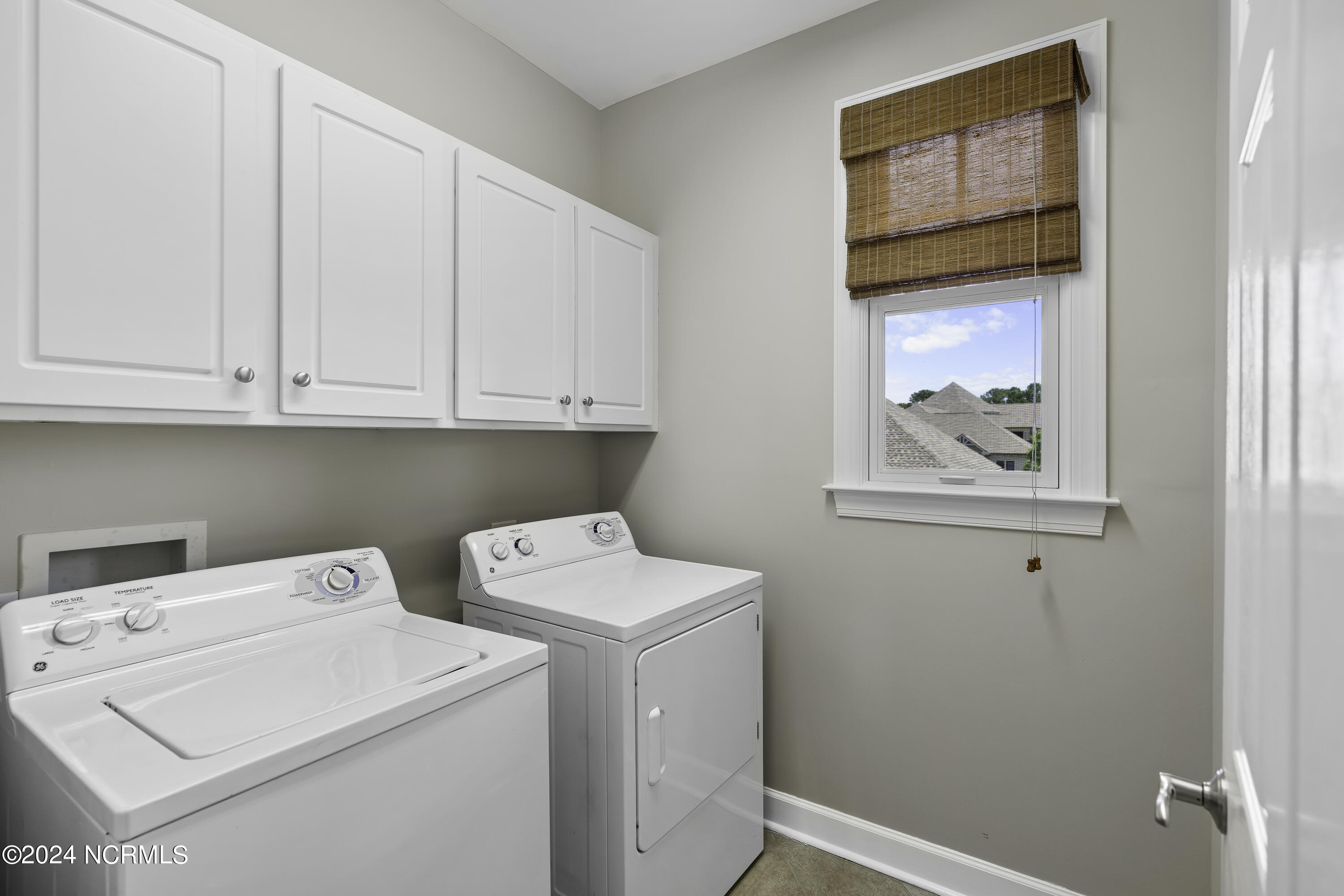 554 Grande Manor Court, 303