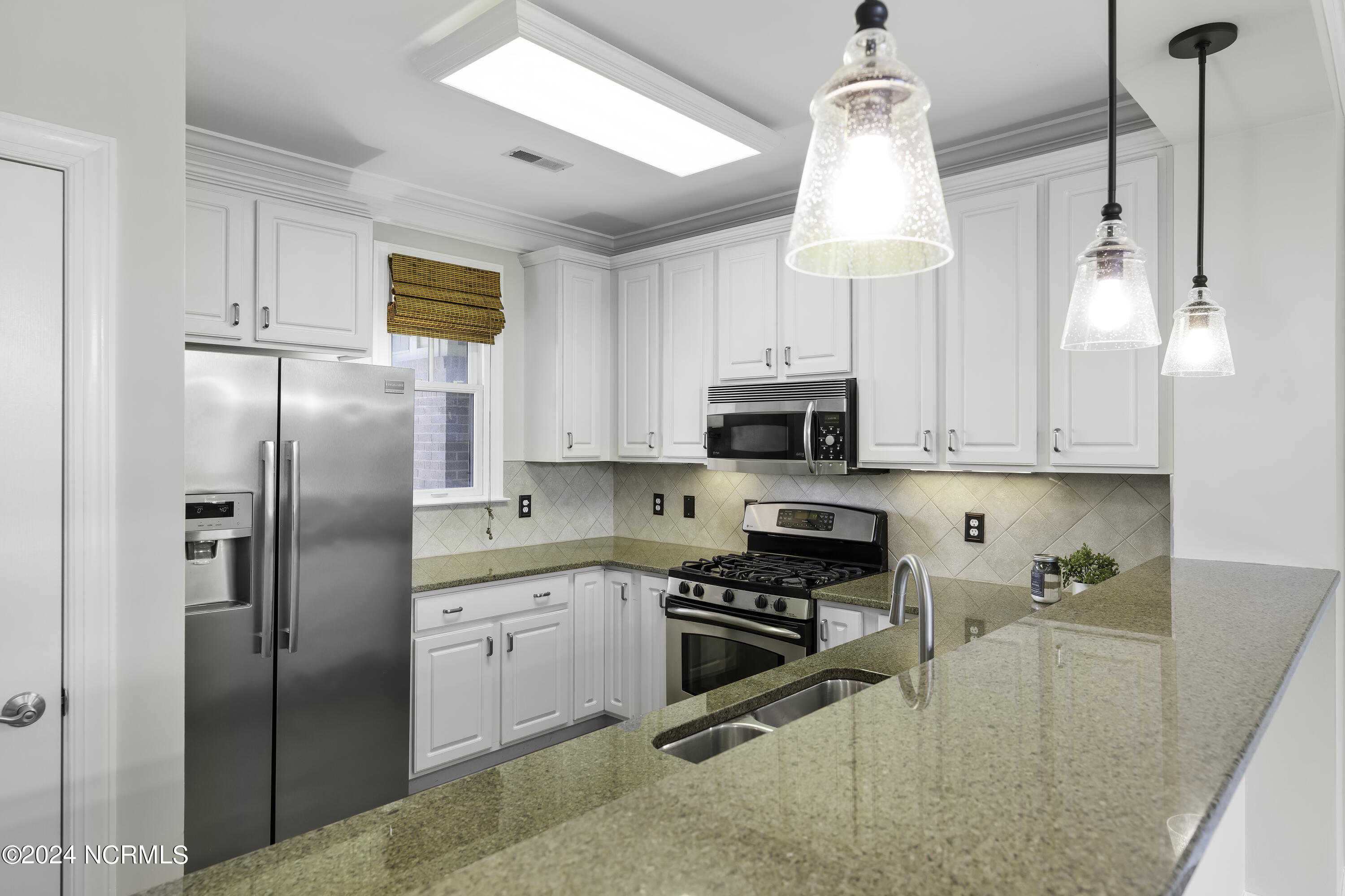 554 Grande Manor Court, 303