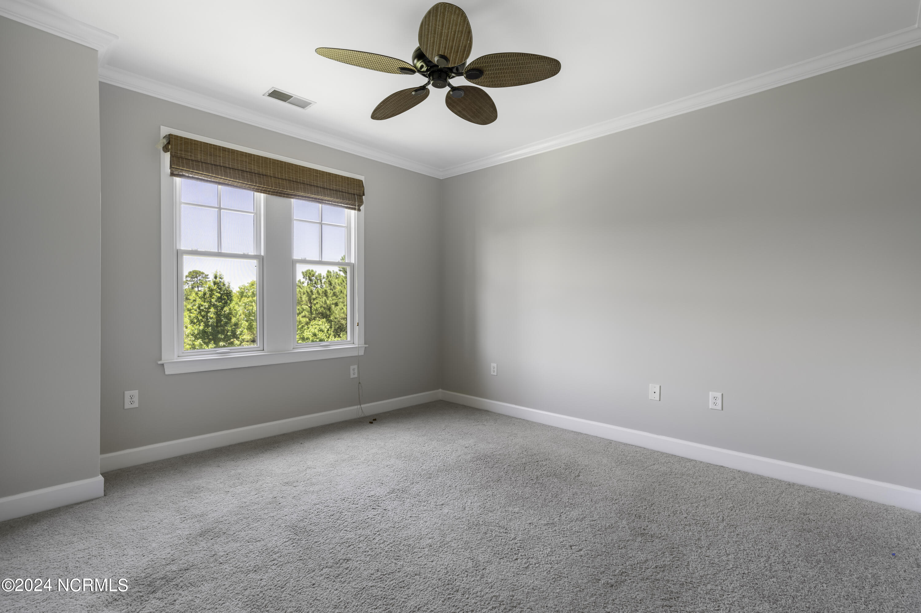 554 Grande Manor Court, 303