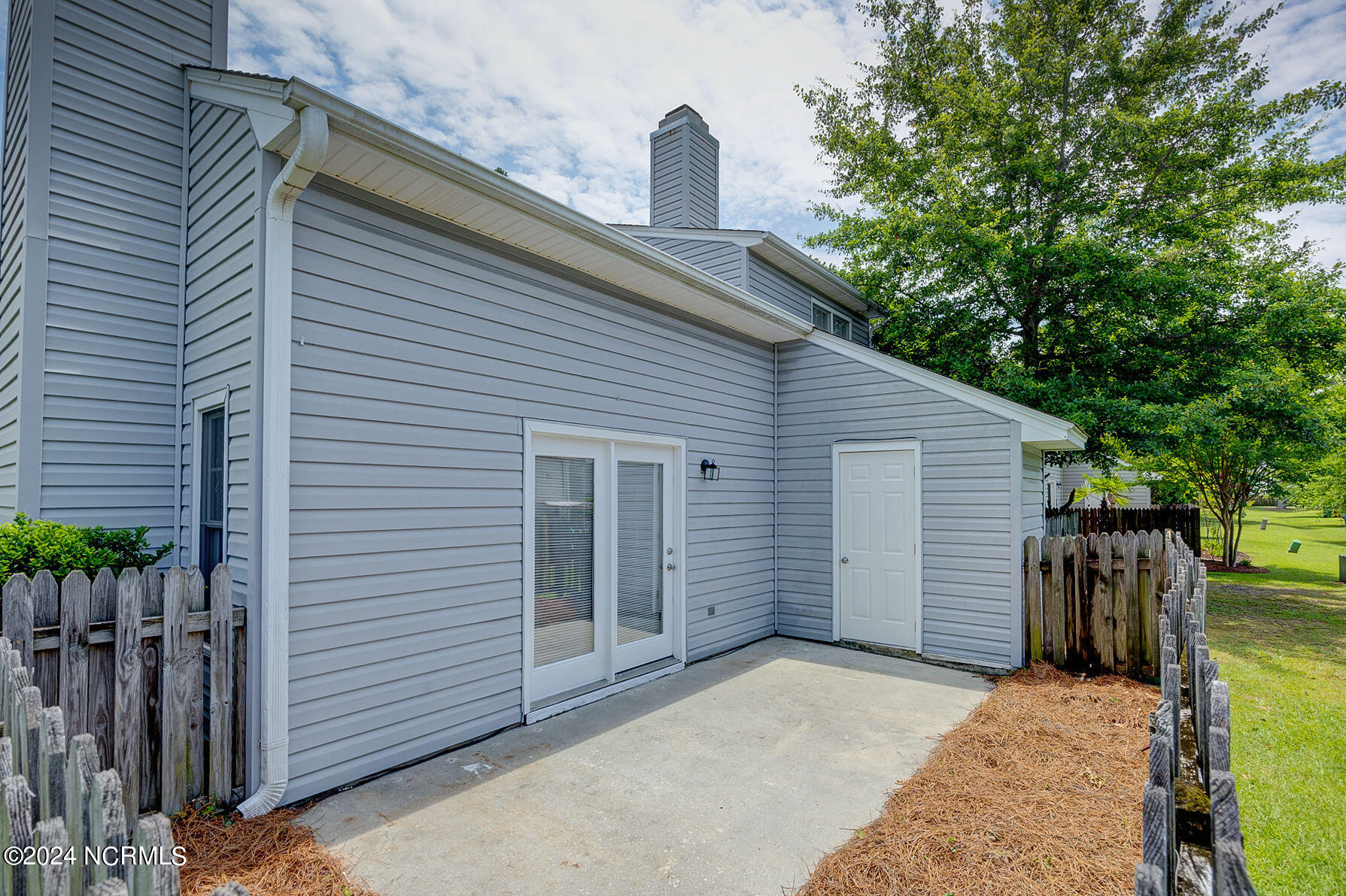 152 Lullwater Drive Unit B