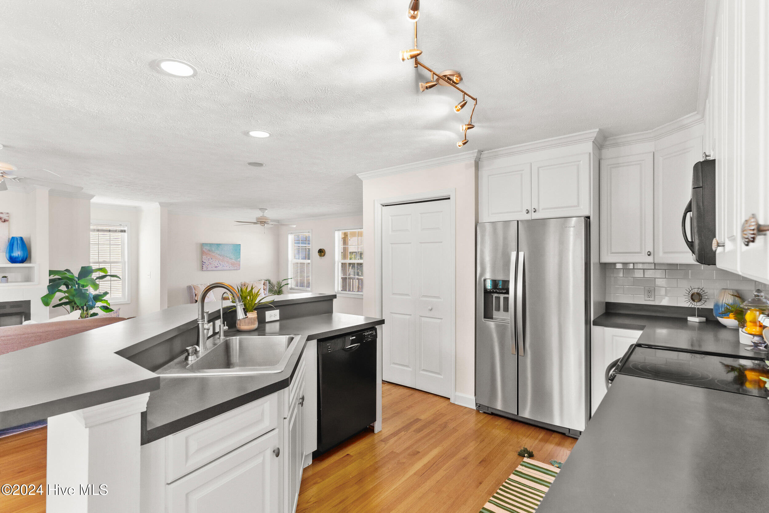 200 Seafarer Drive