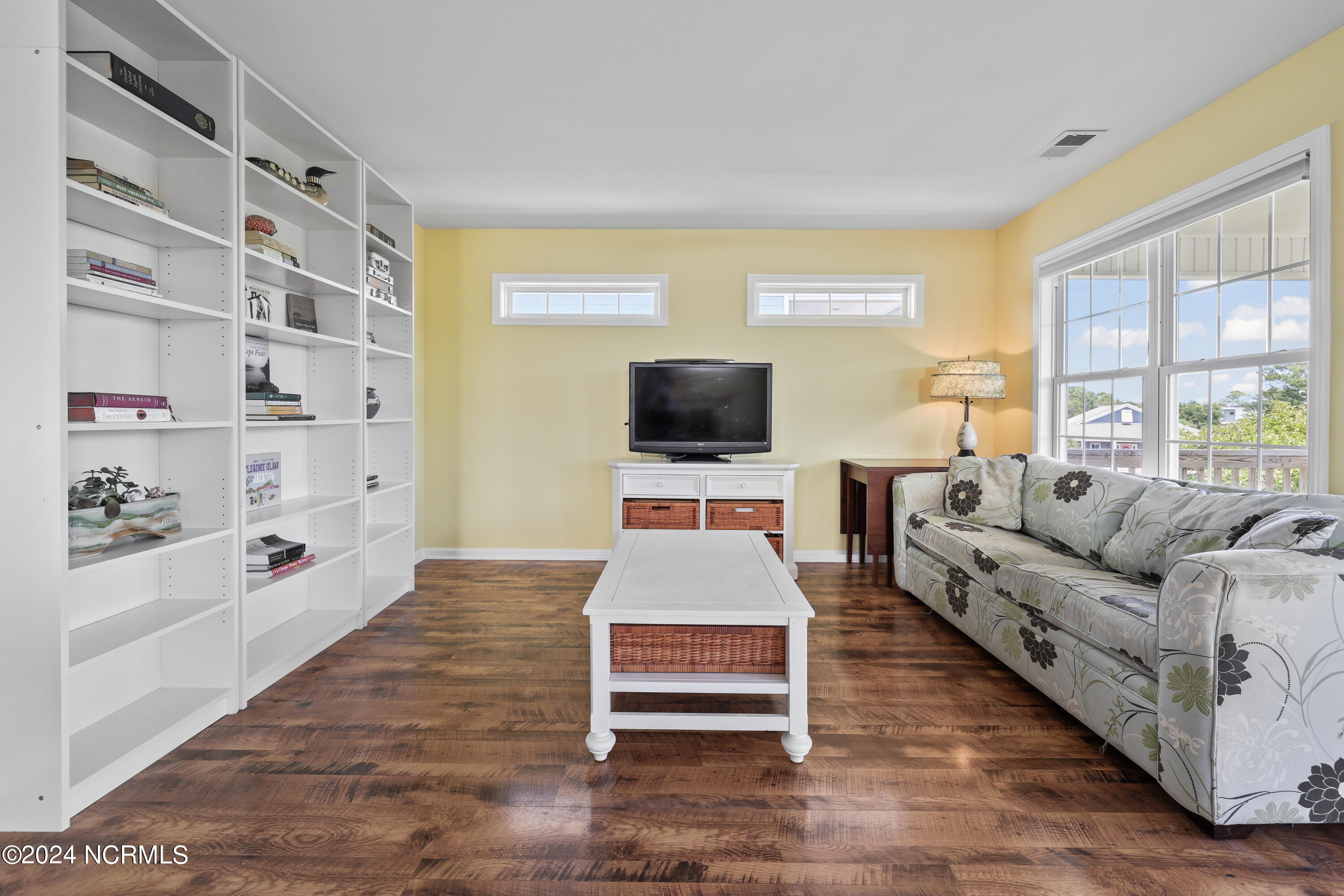 921 Oceanward Lane