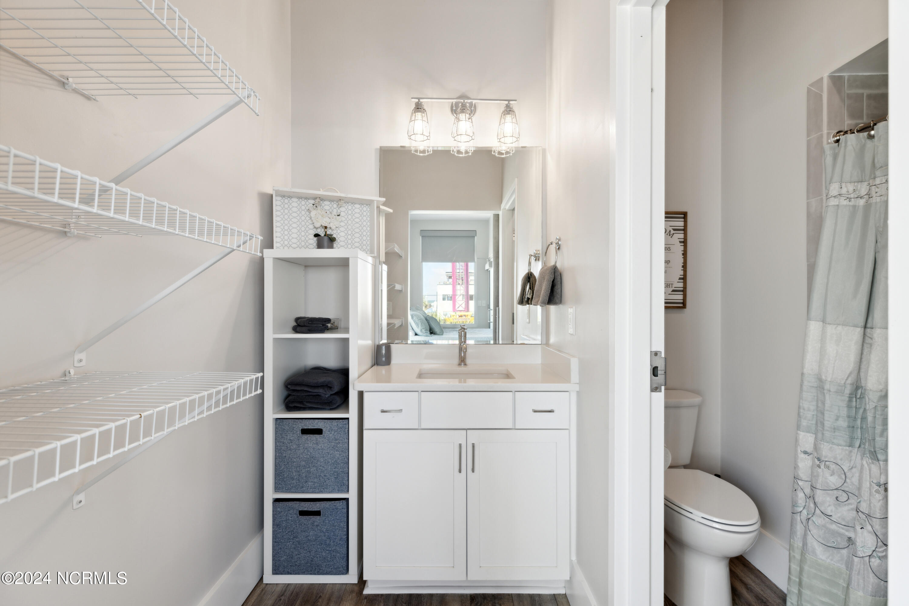 102 Cape Fear Boulevard, 204