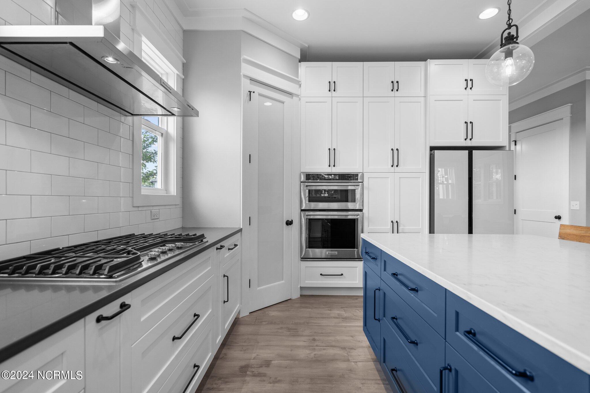 1300 Tidalwalk Drive