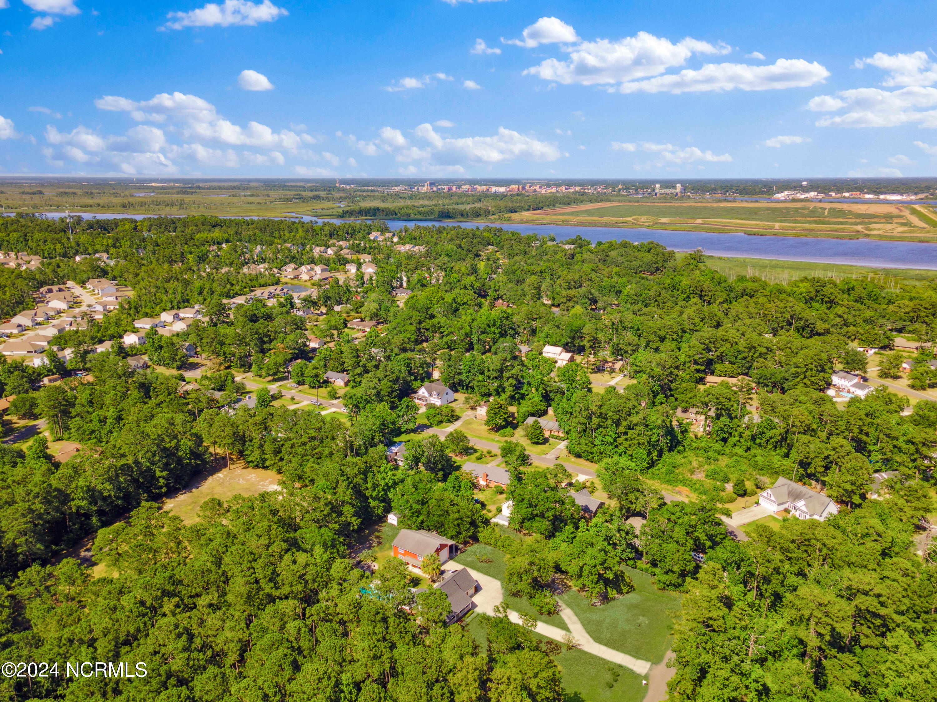 10176 S Olde Towne Wynd SE