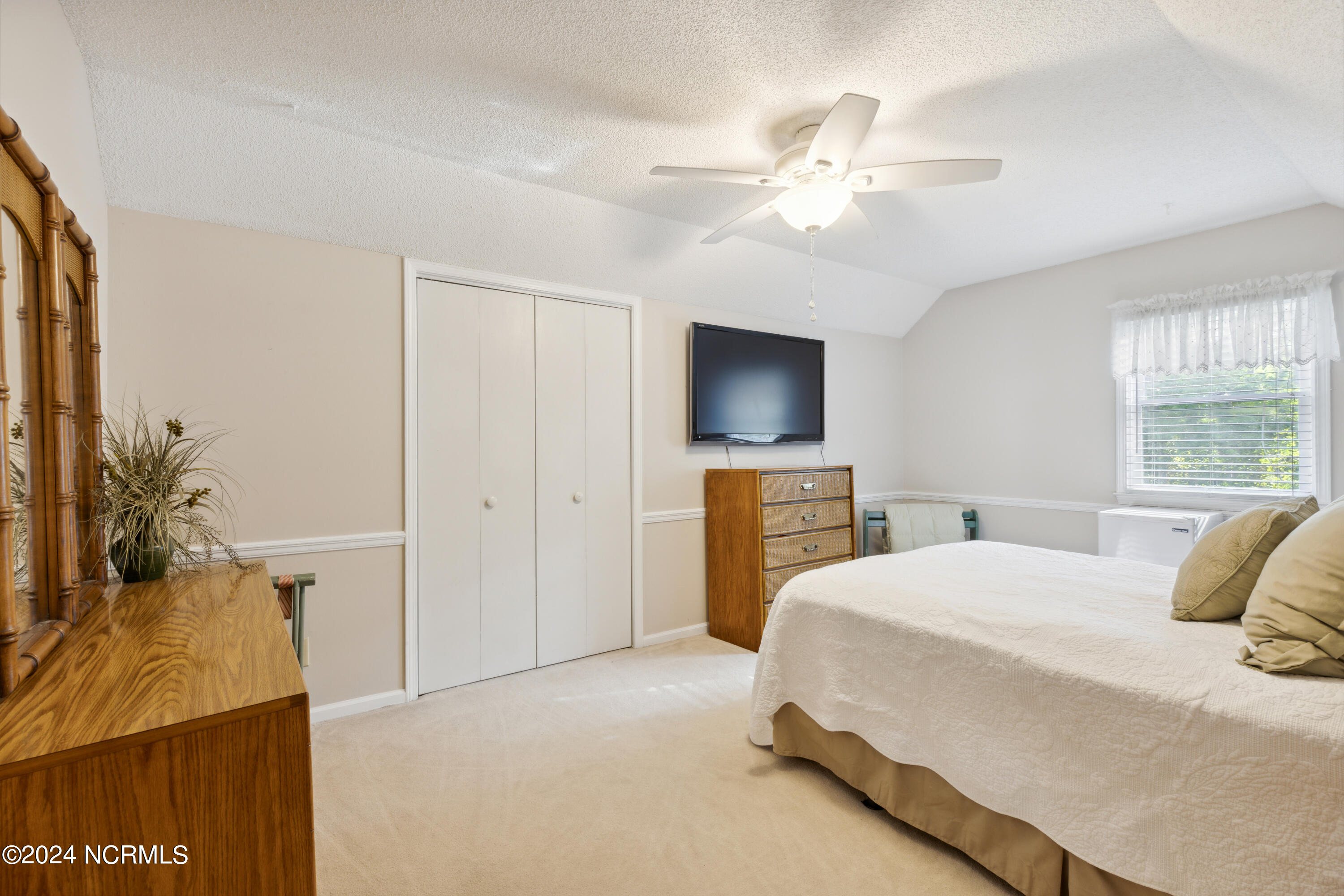 10176 S Olde Towne Wynd SE