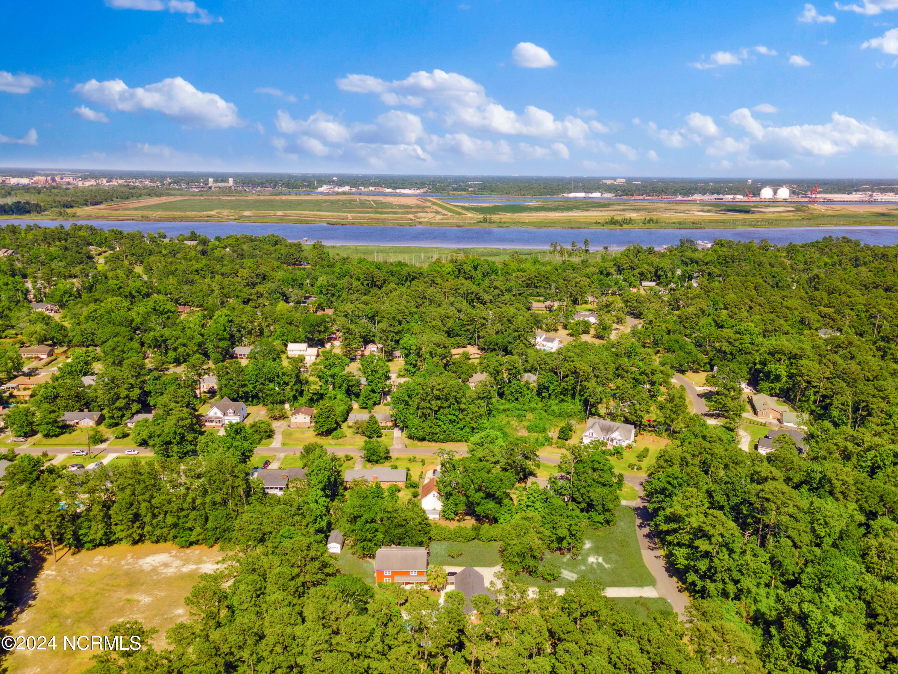 10176 S Olde Towne Wynd SE