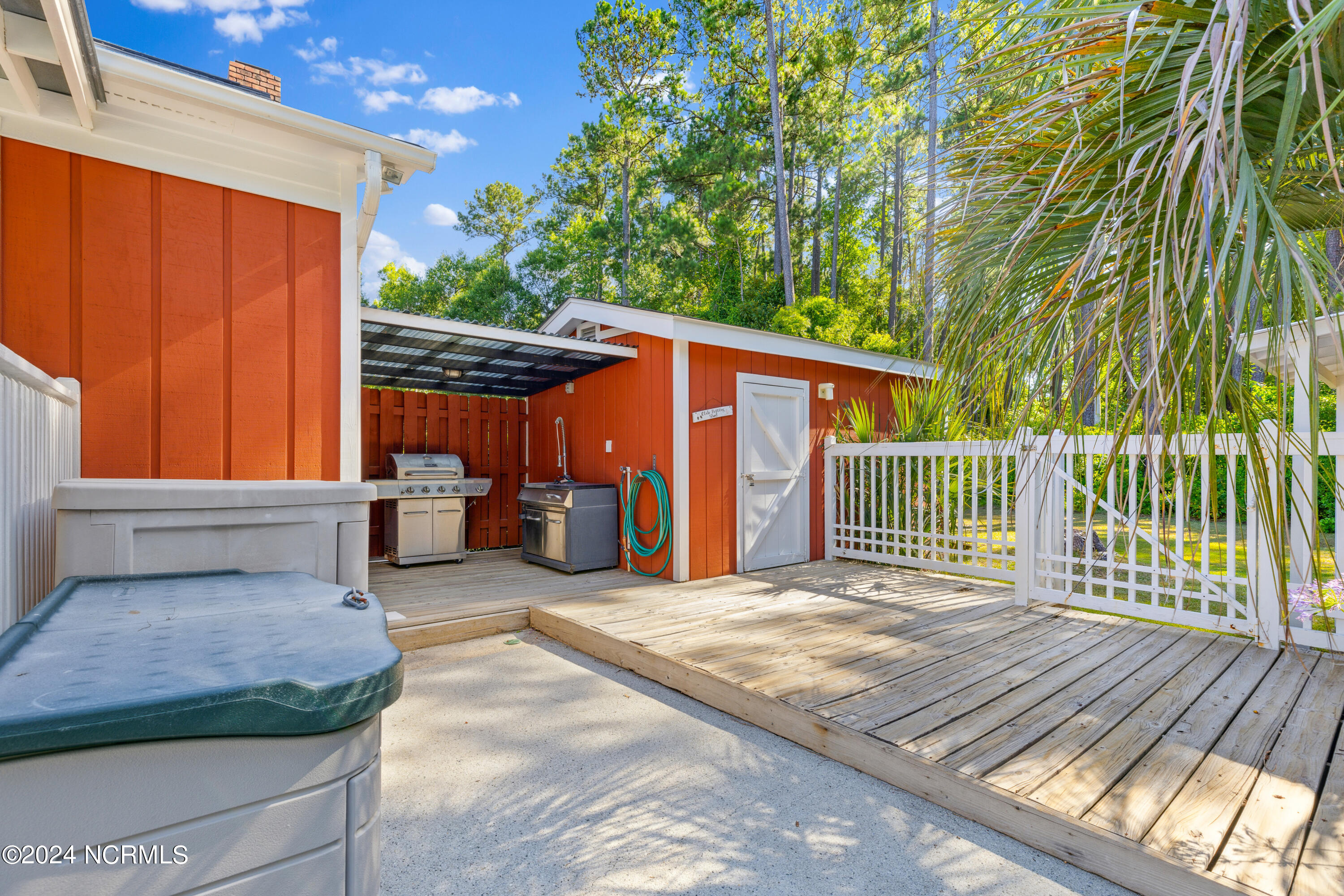 10176 S Olde Towne Wynd SE