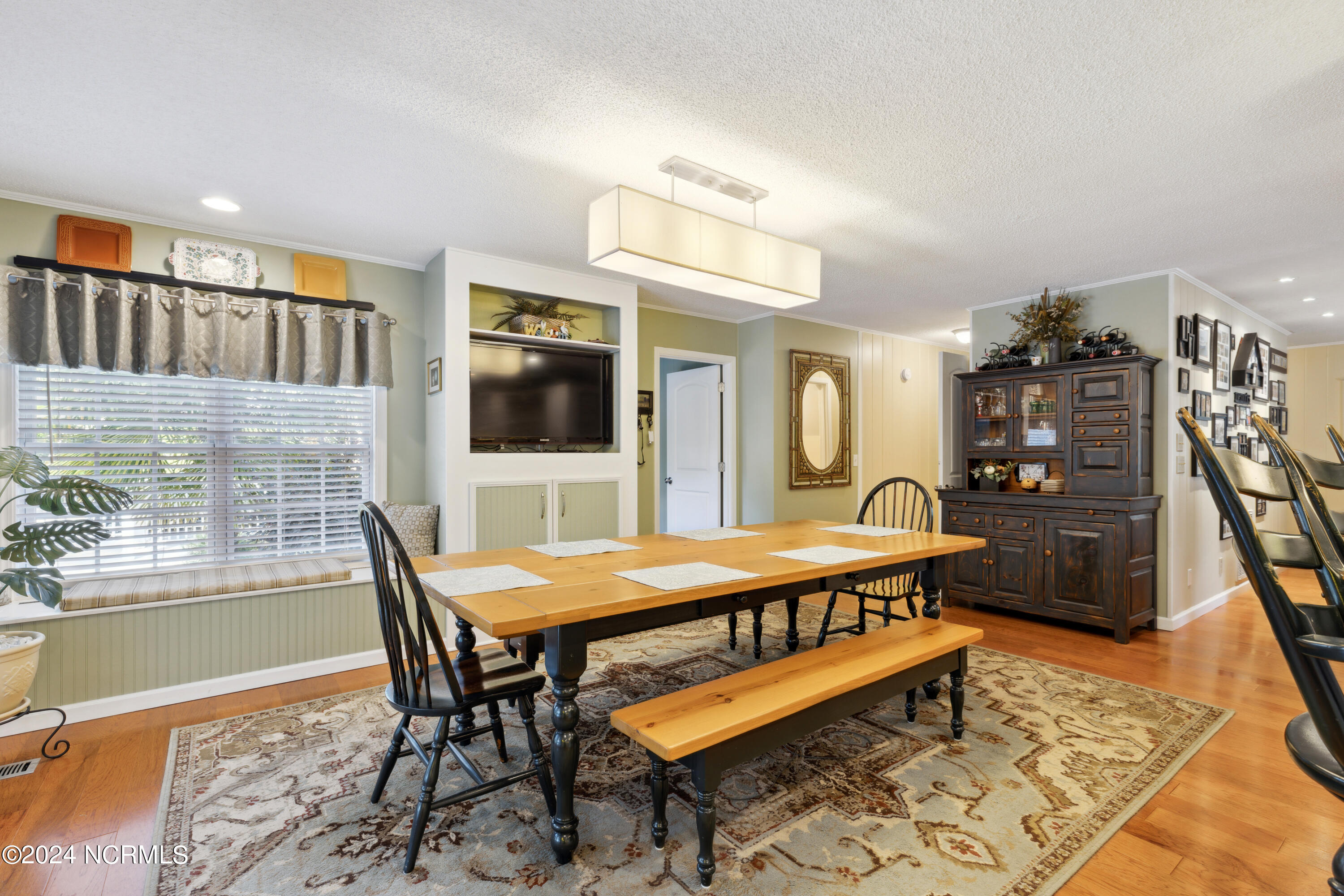 10176 S Olde Towne Wynd SE