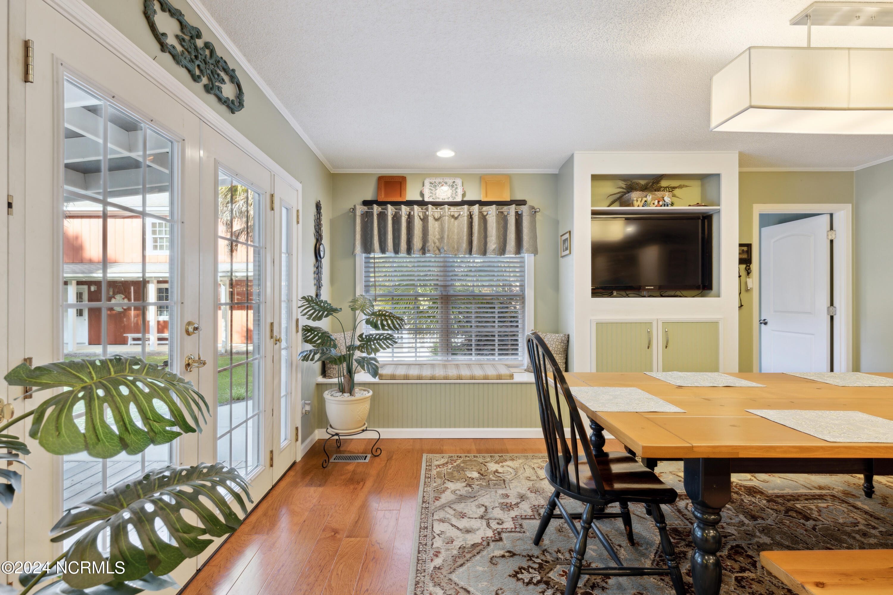 10176 S Olde Towne Wynd SE