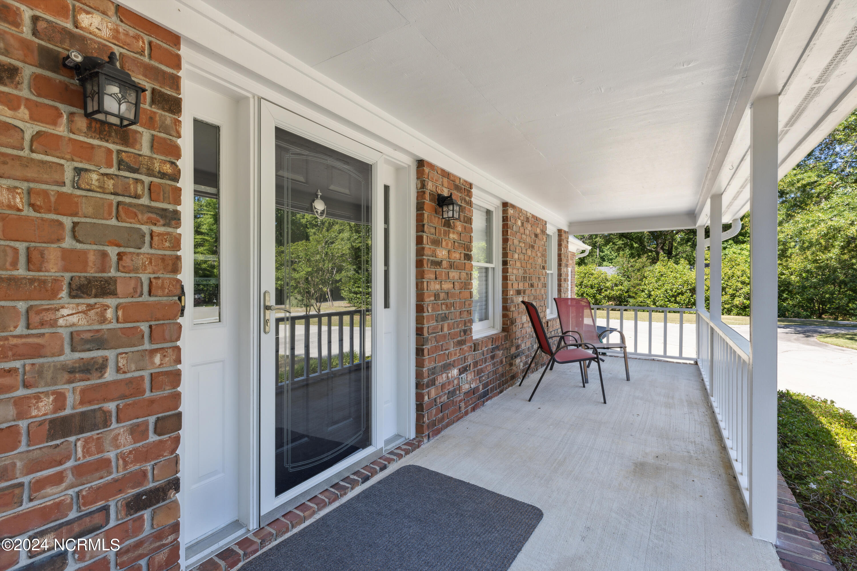 10176 S Olde Towne Wynd SE