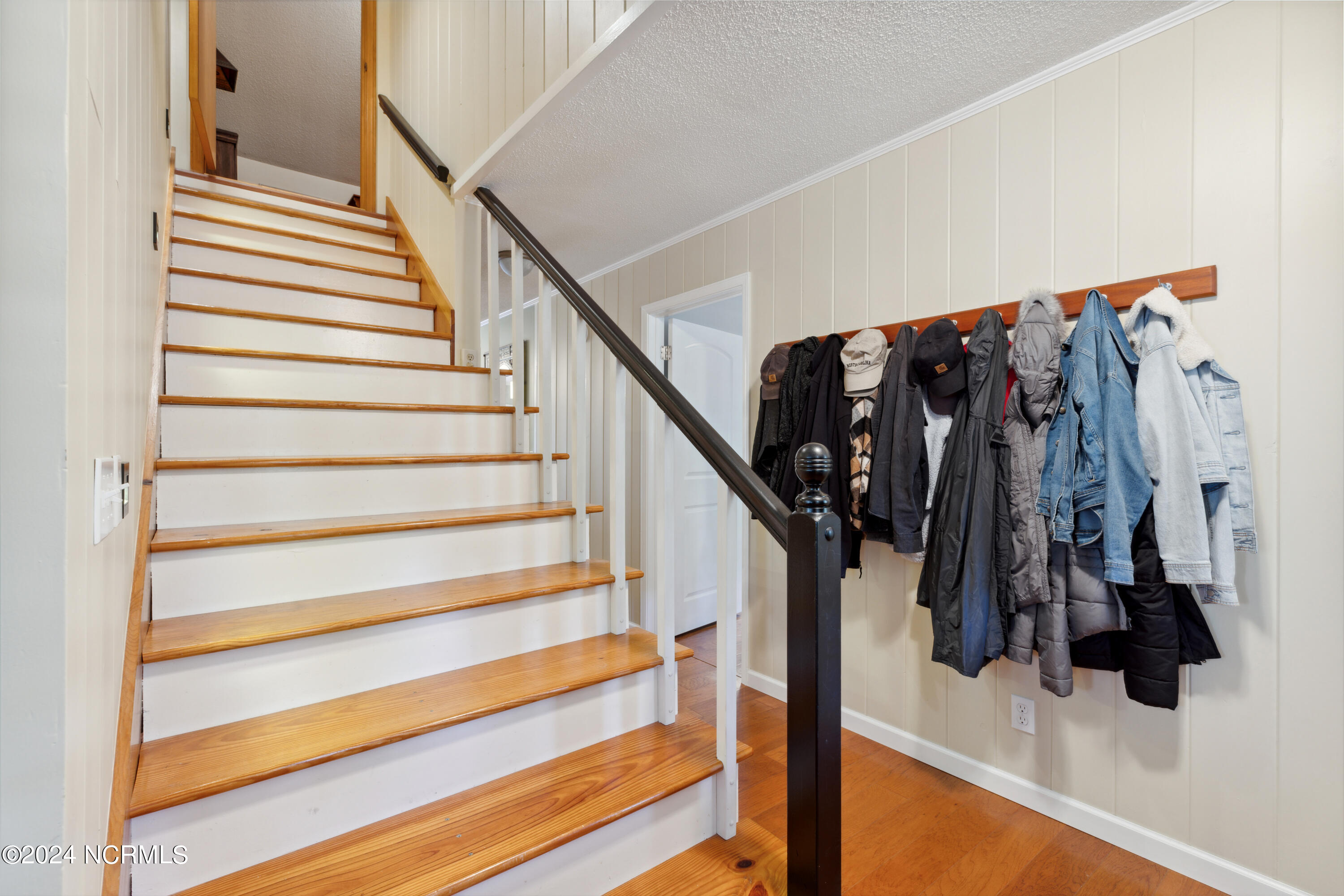 10176 S Olde Towne Wynd SE