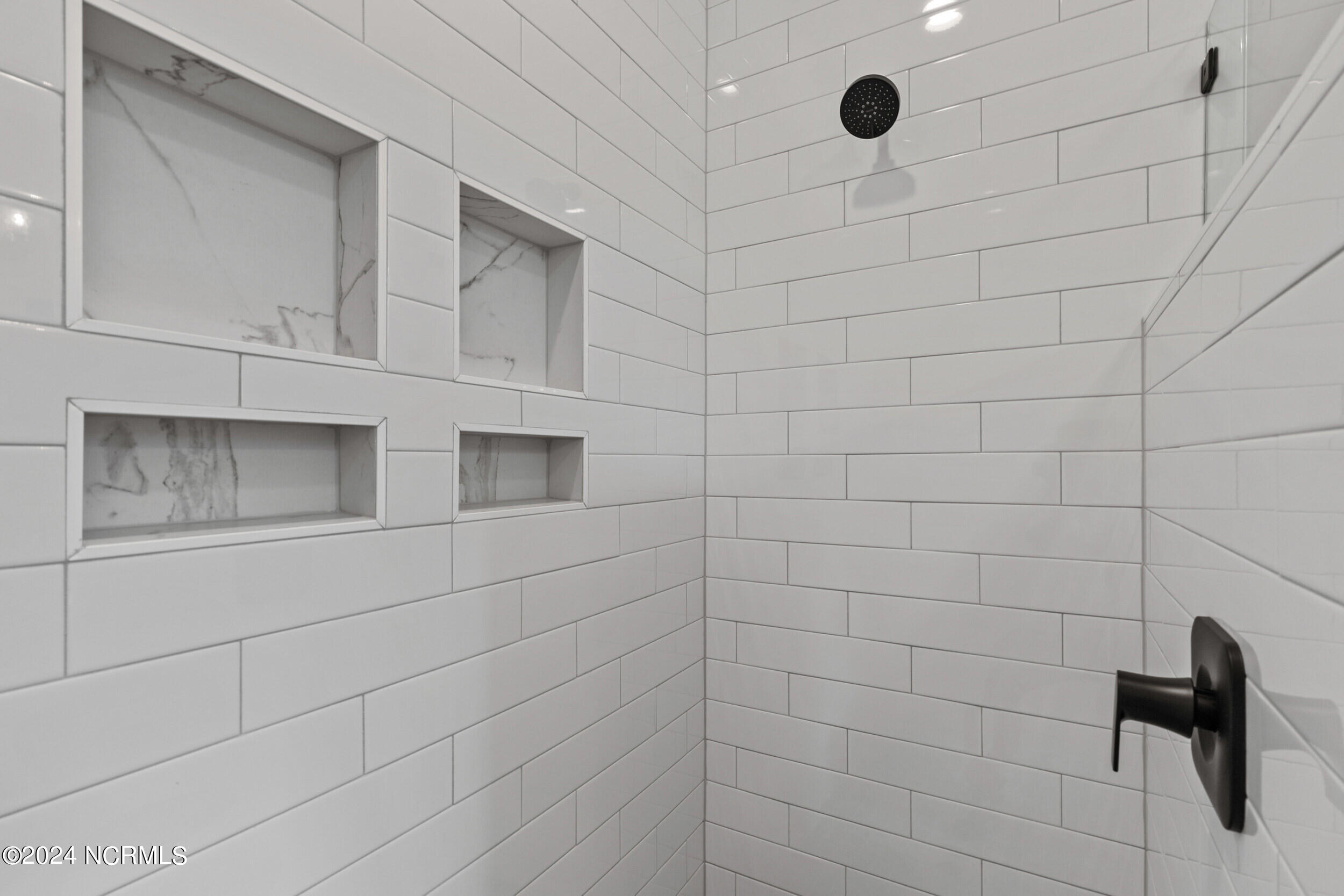 6103 Turtlewood Drive