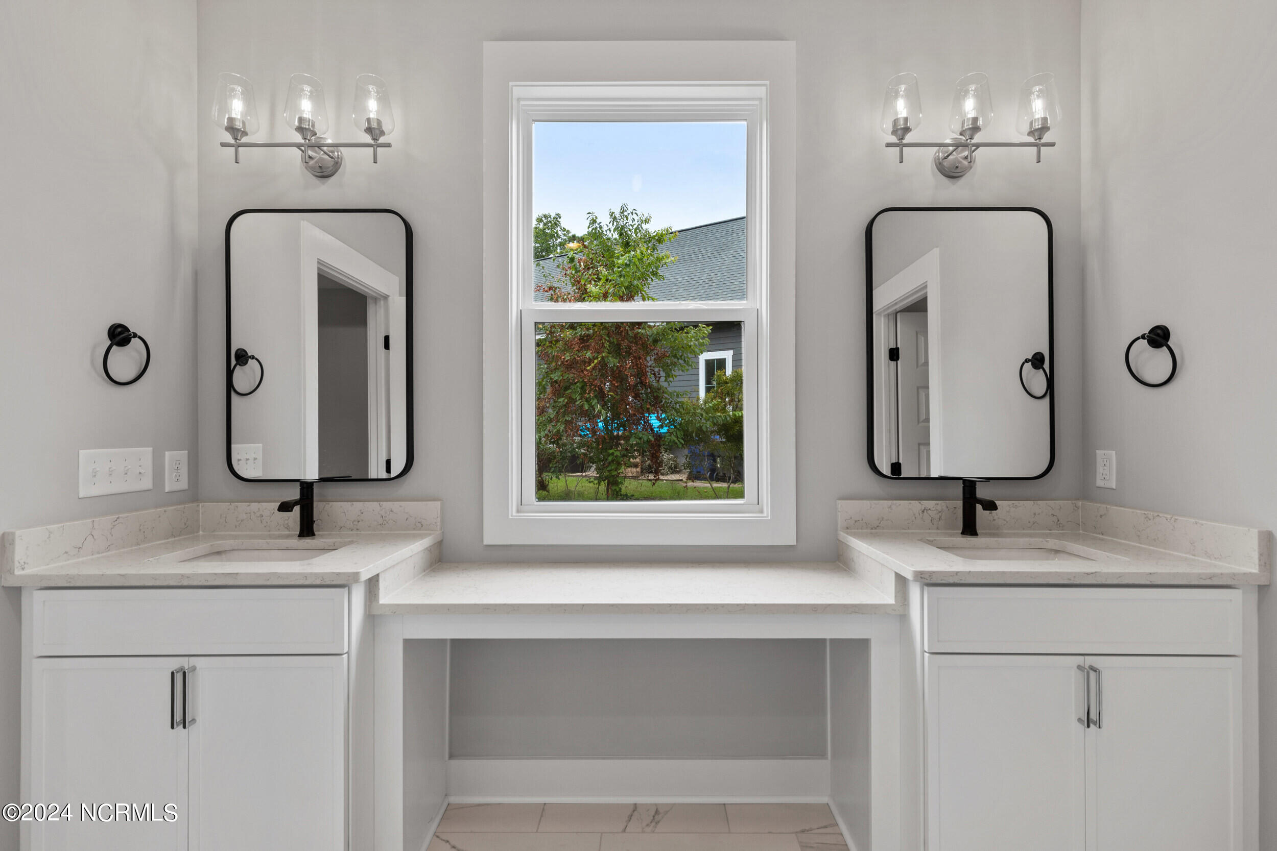 6103 Turtlewood Drive