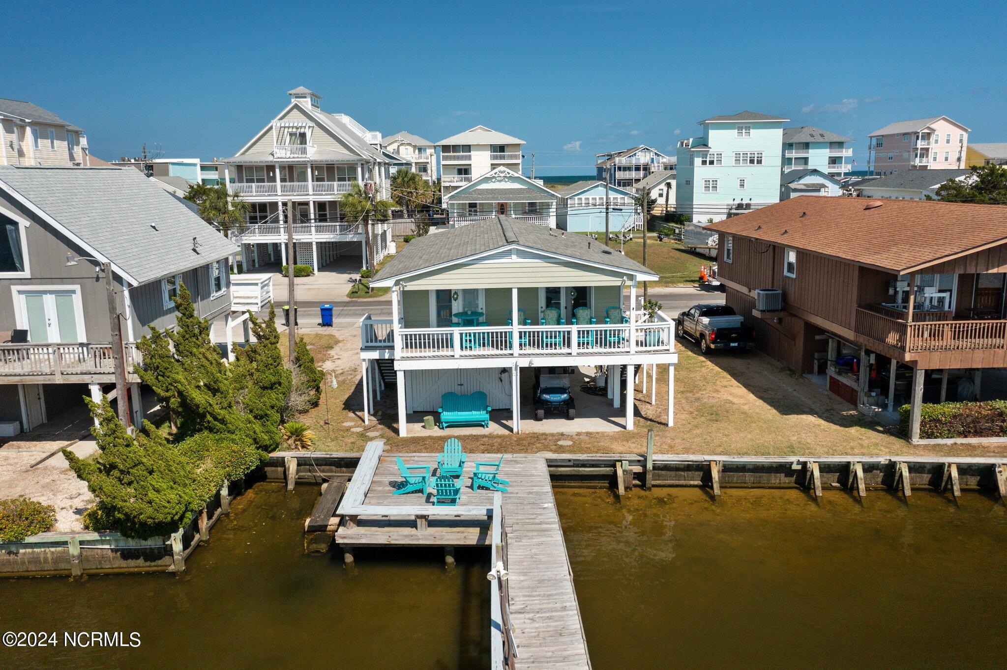 909 Canal Drive