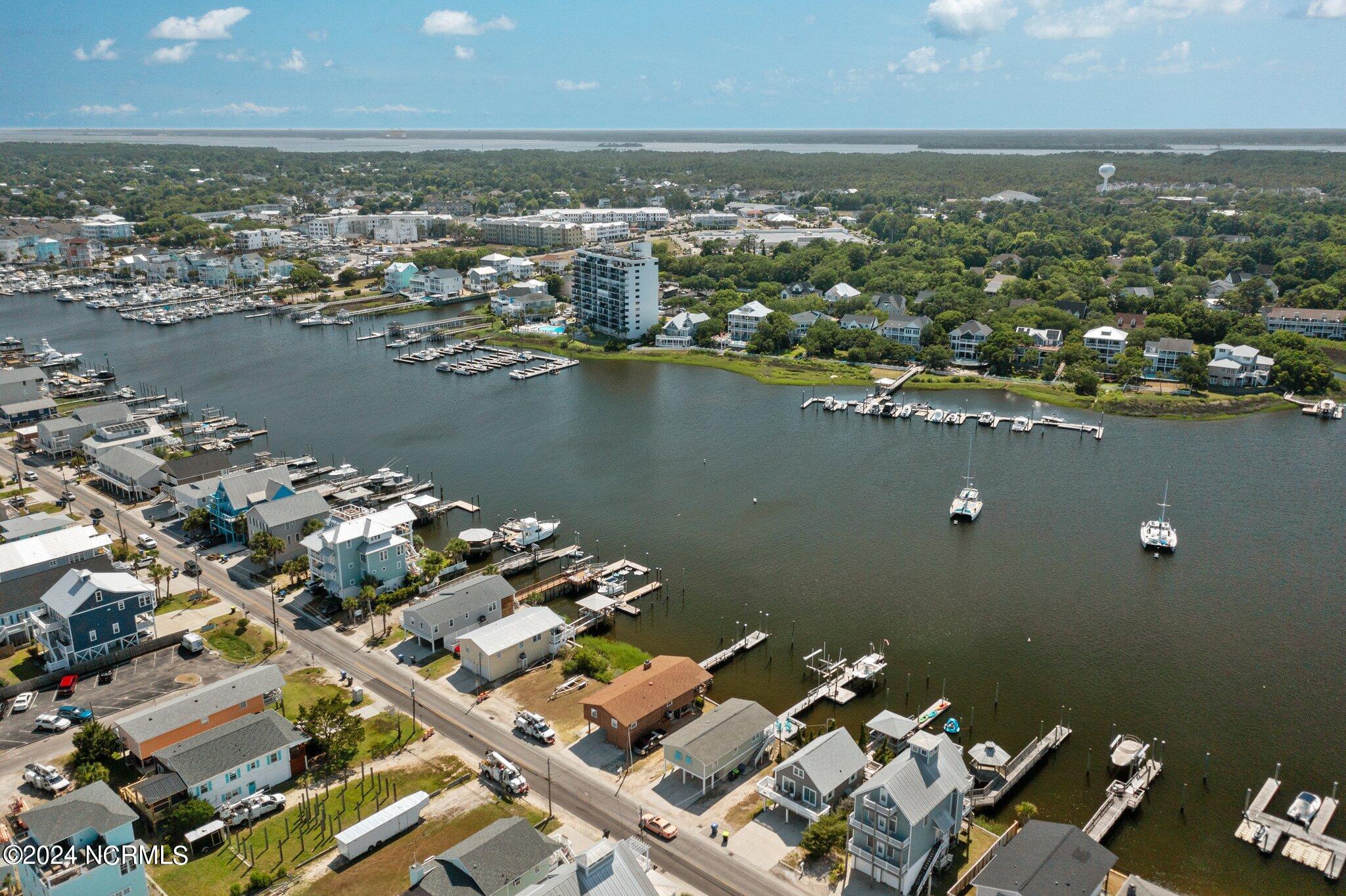 909 Canal Drive