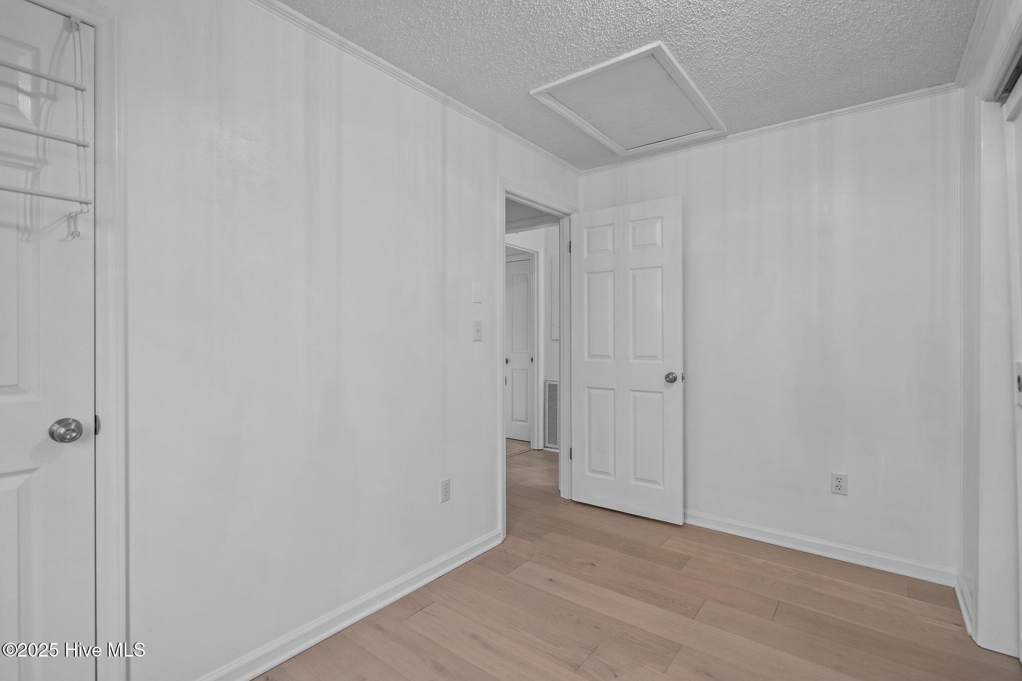 909 Canal Drive