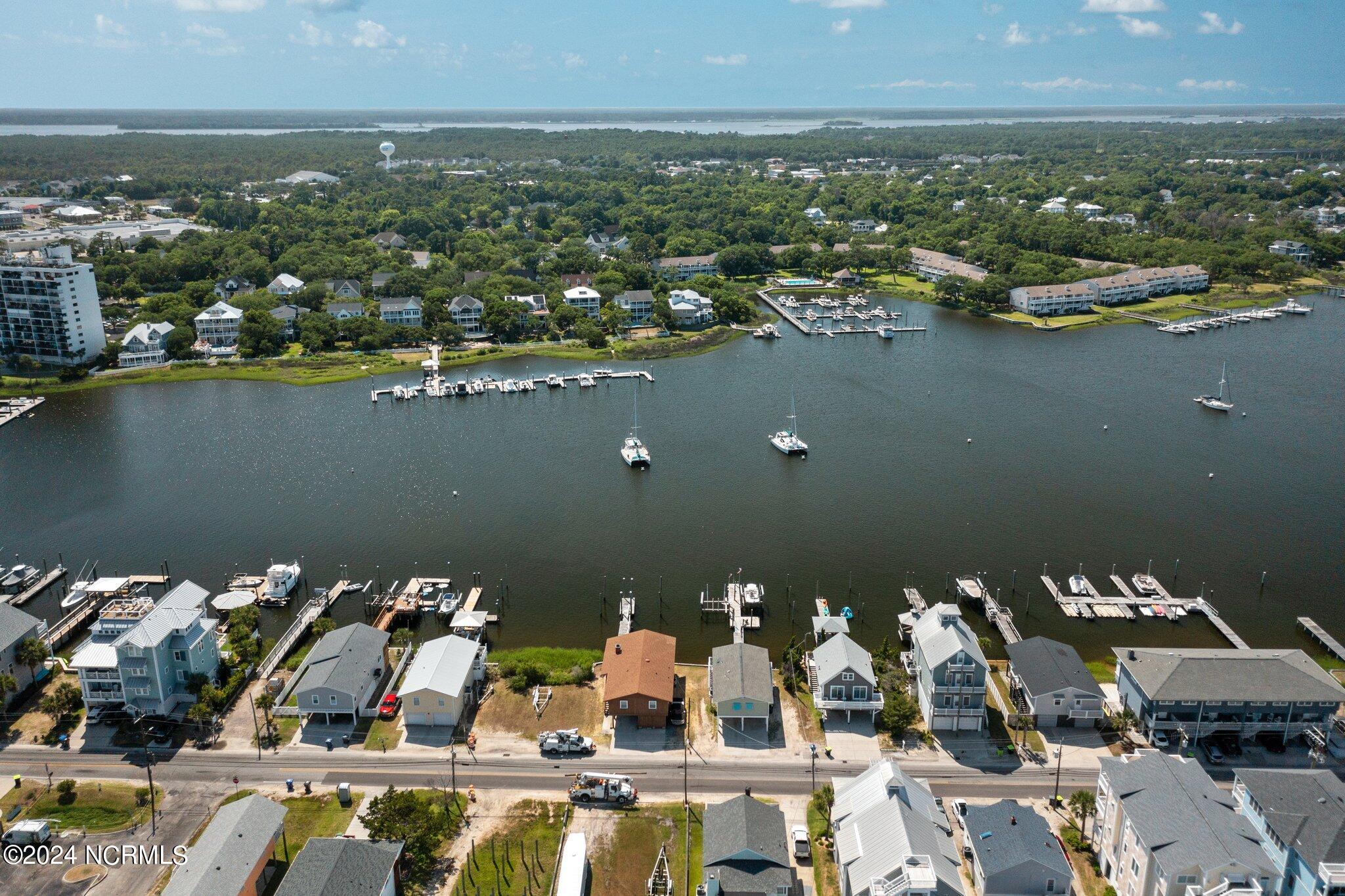 909 Canal Drive