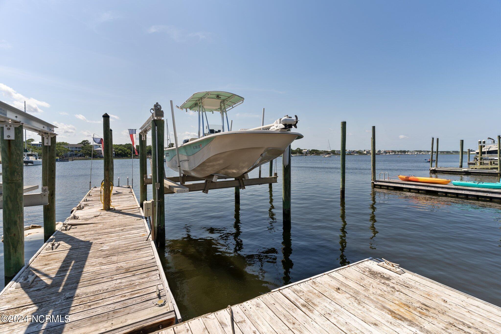 909 Canal Drive