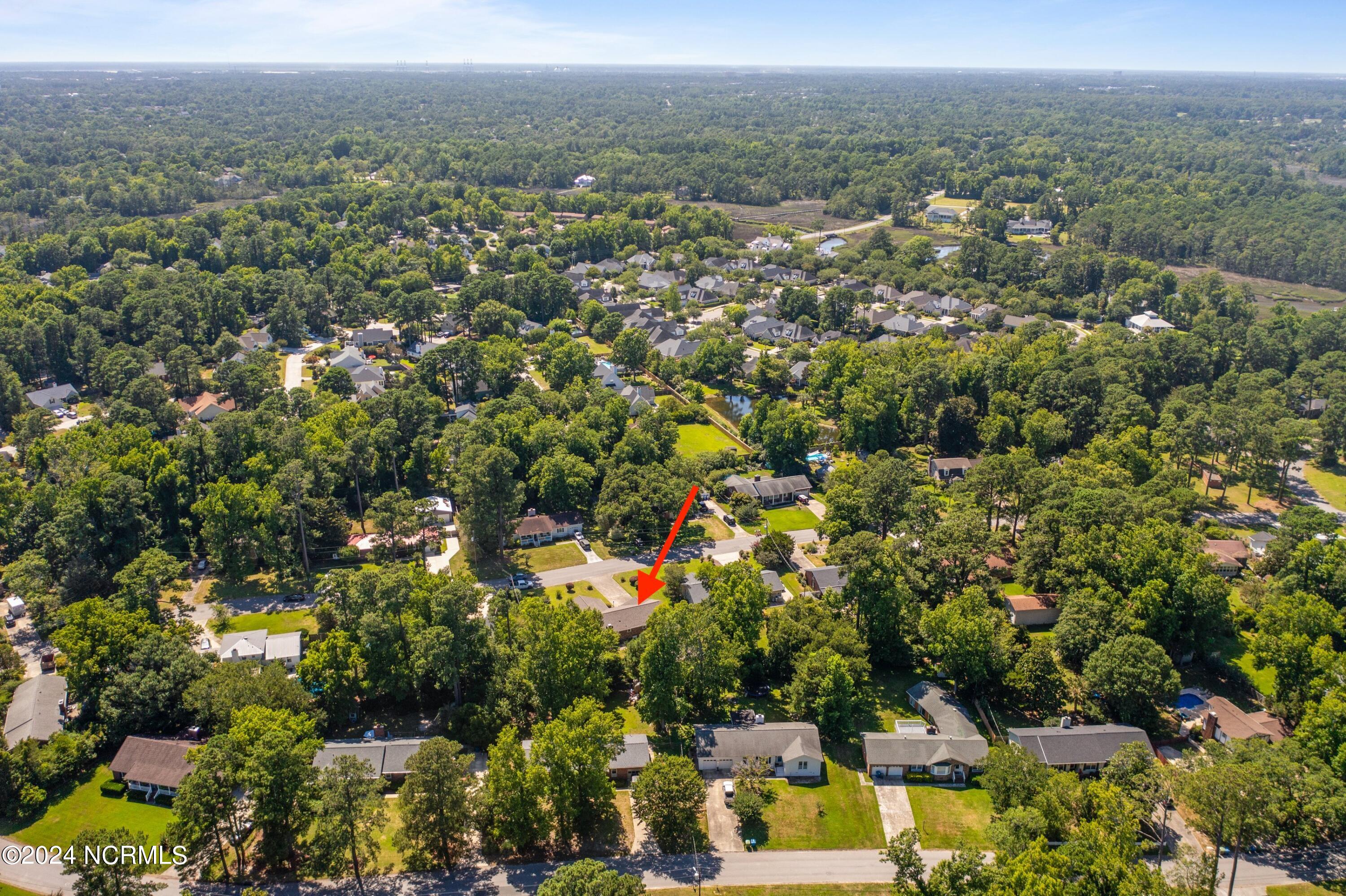 214 W Blackbeard Road