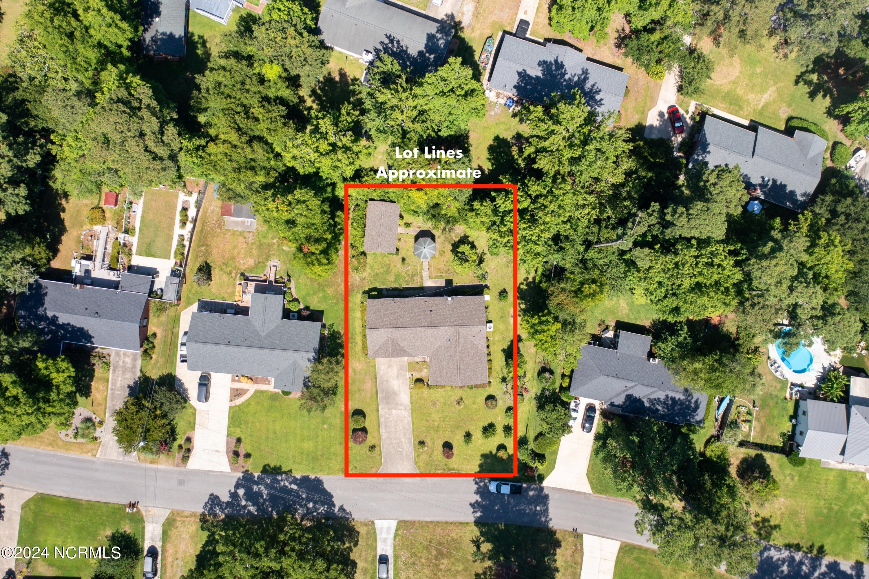 214 W Blackbeard Road