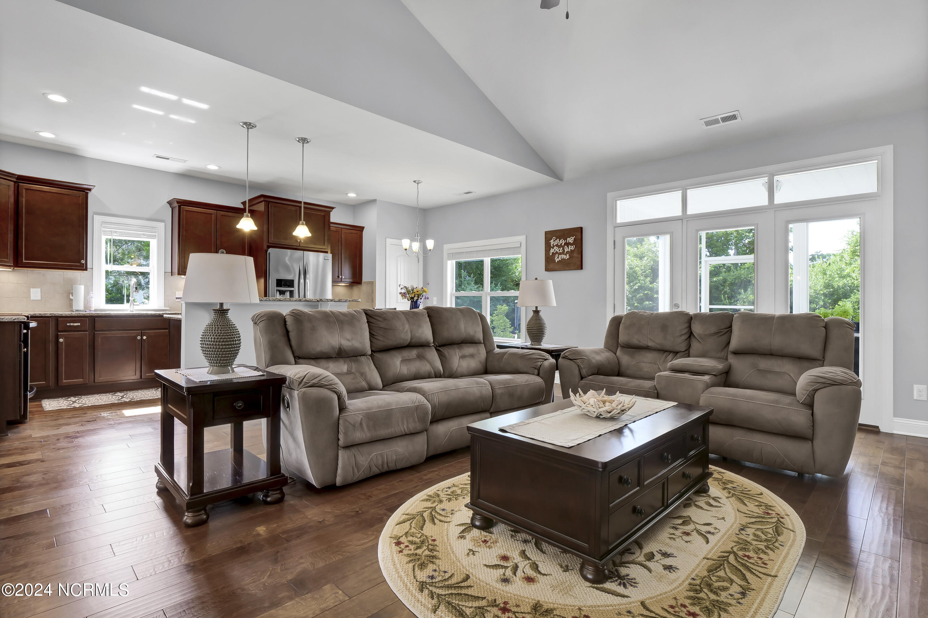 732 The Cape Boulevard