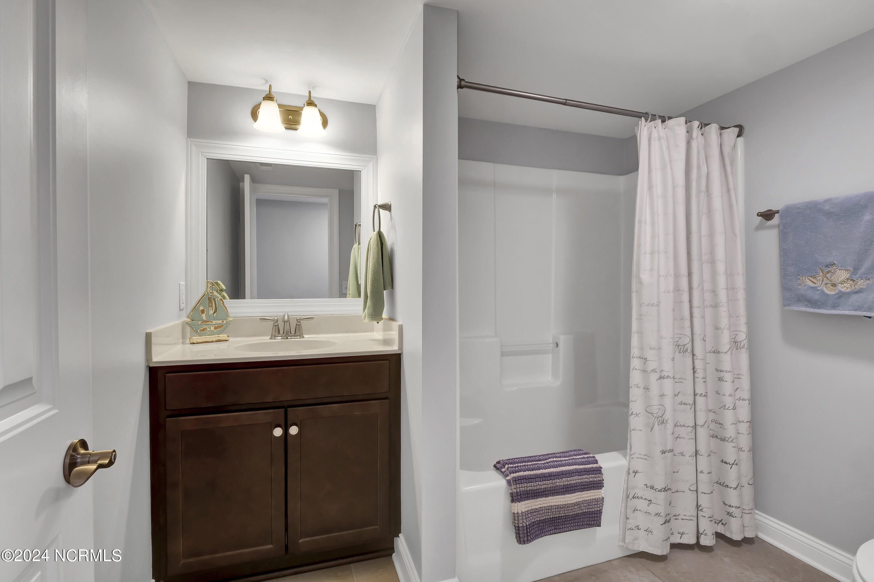 732 The Cape Boulevard