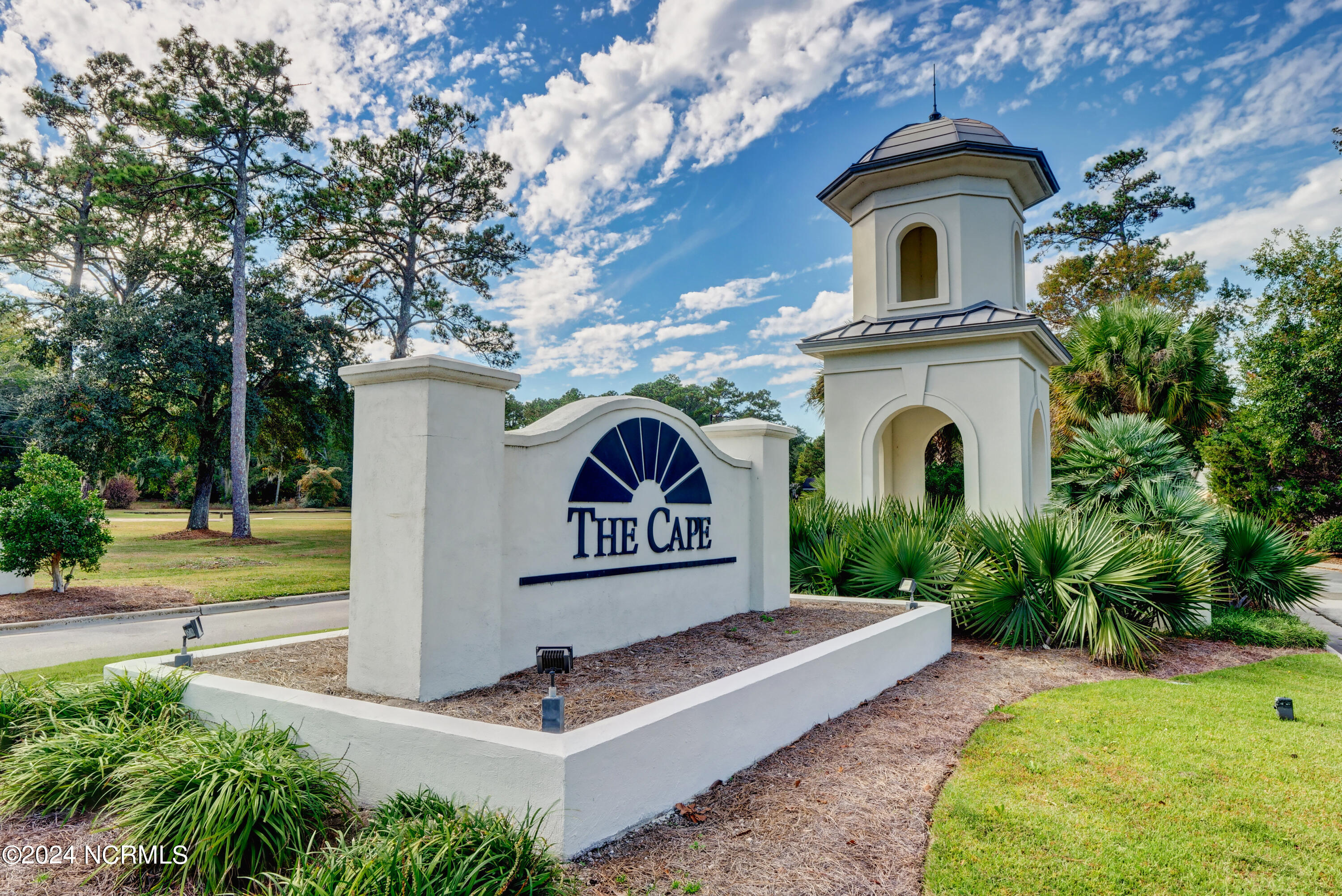 732 The Cape Boulevard