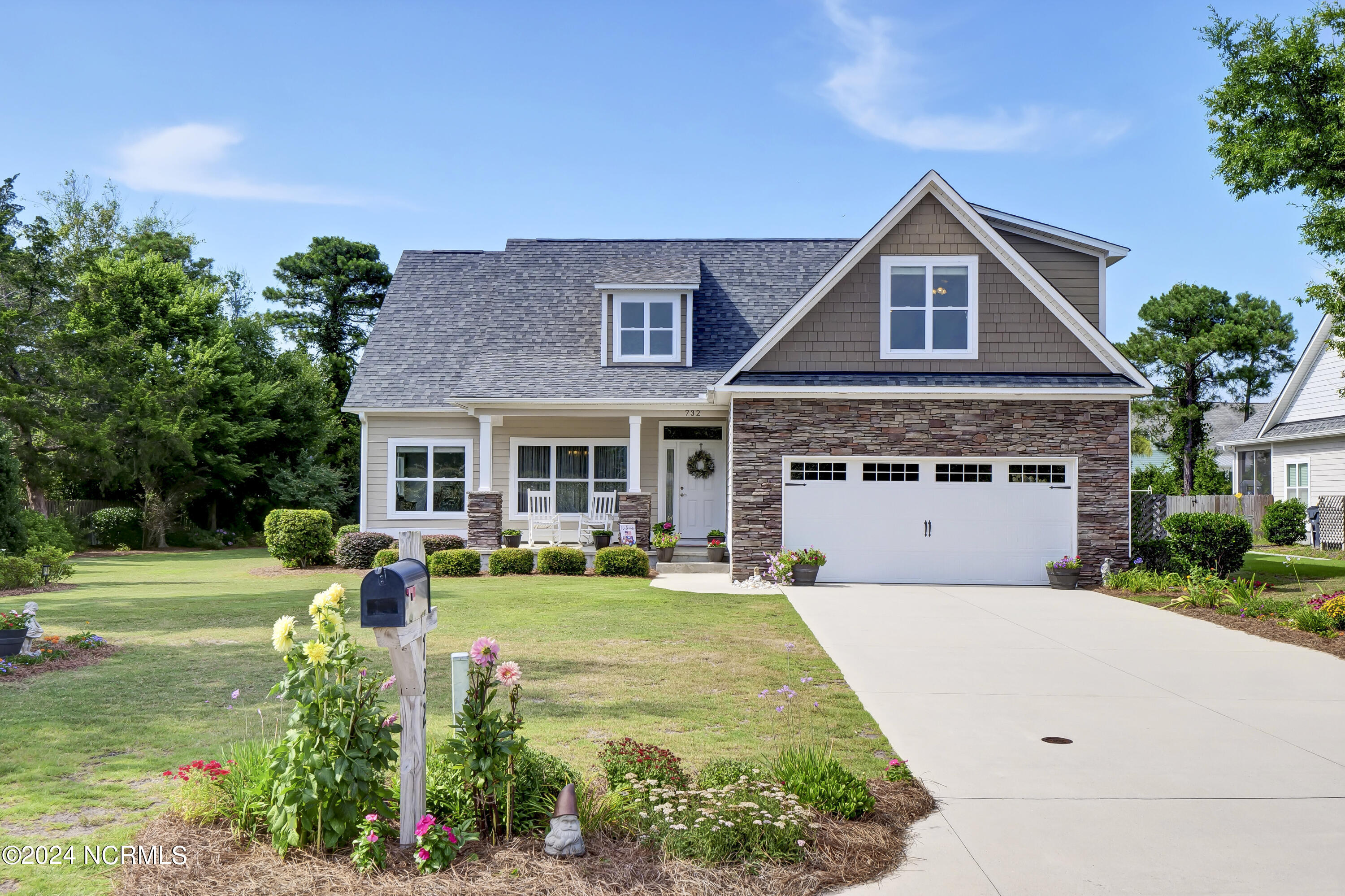 732 The Cape Boulevard