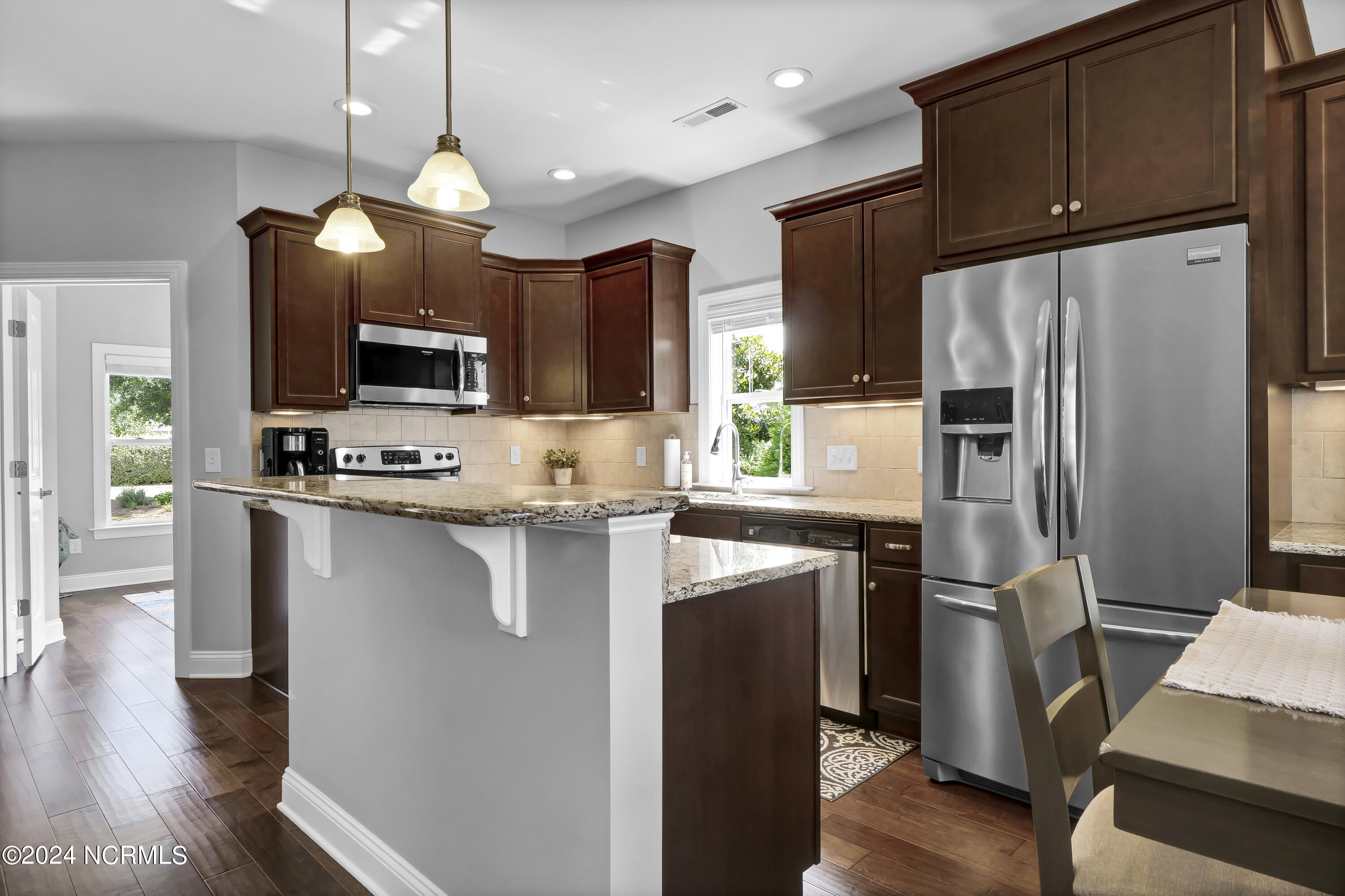 732 The Cape Boulevard