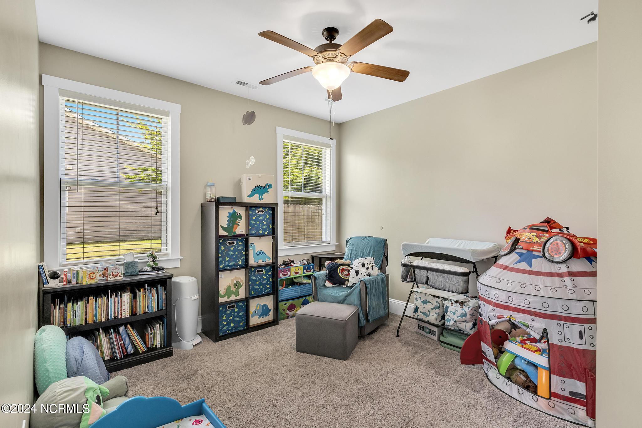 59 W Huckleberry Way